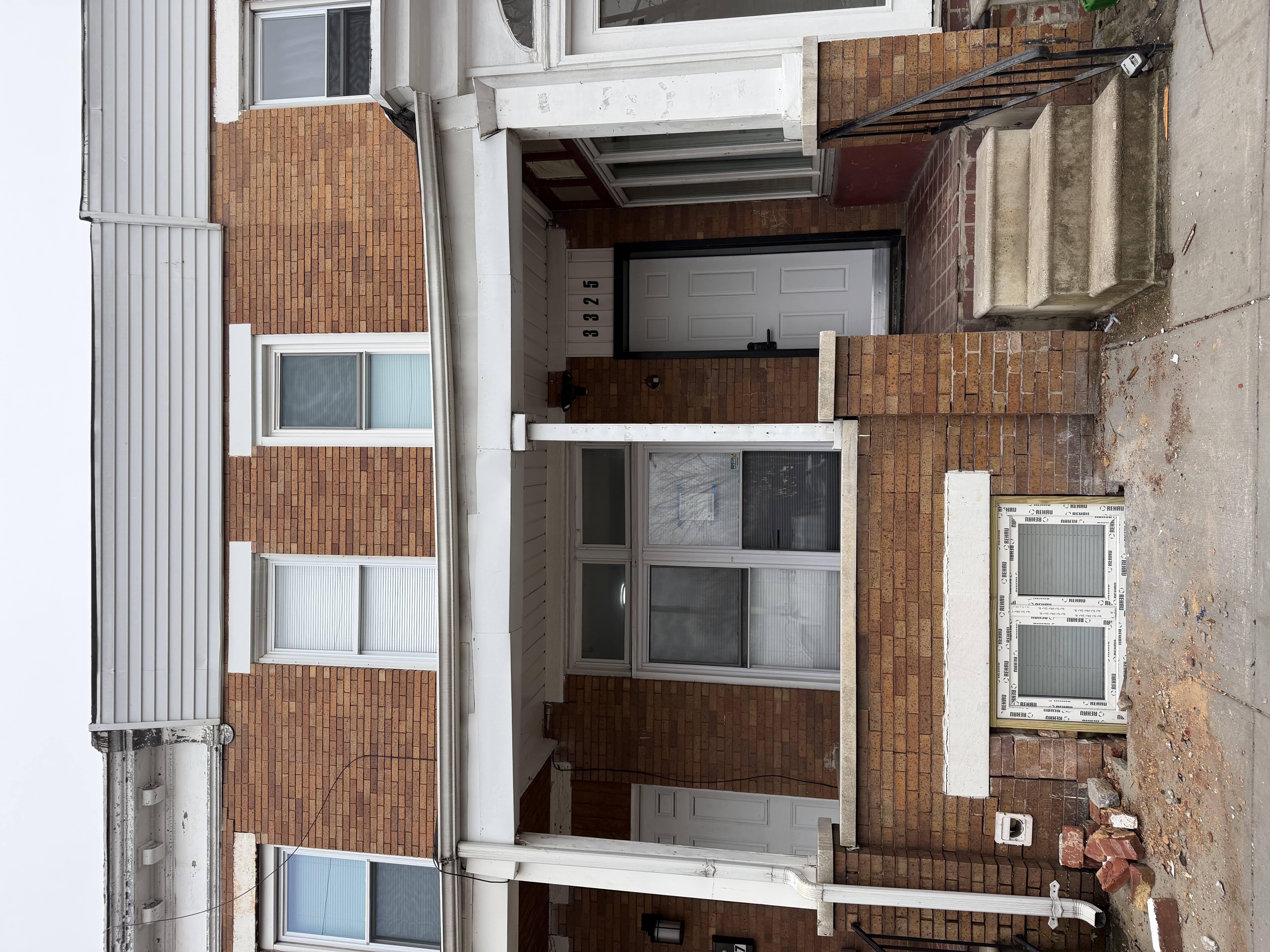 Baltimore Townhome: 3325 East Monument Street