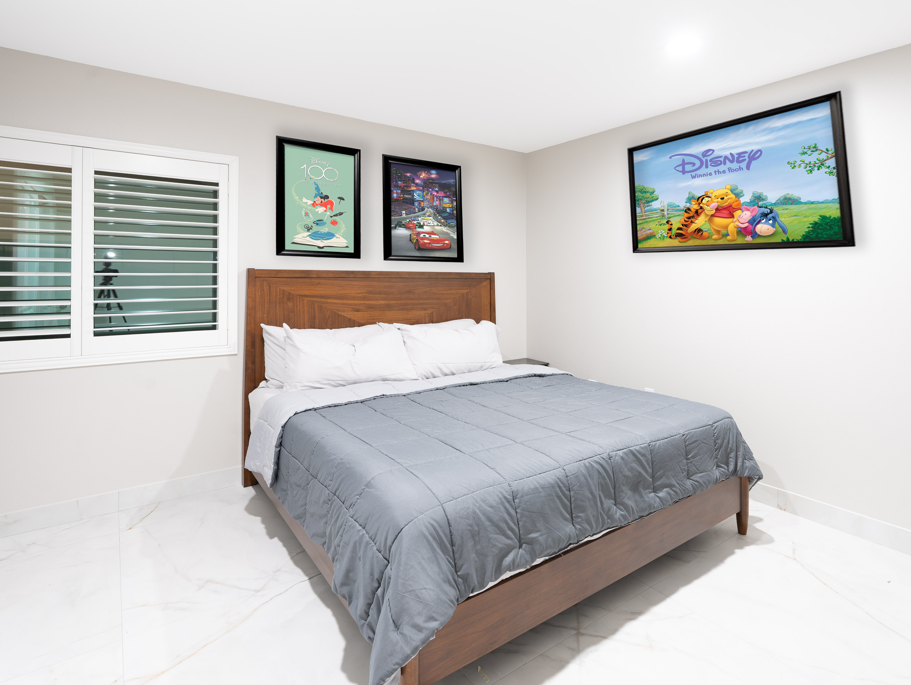 Santa Ana House: 2719 mar les ln