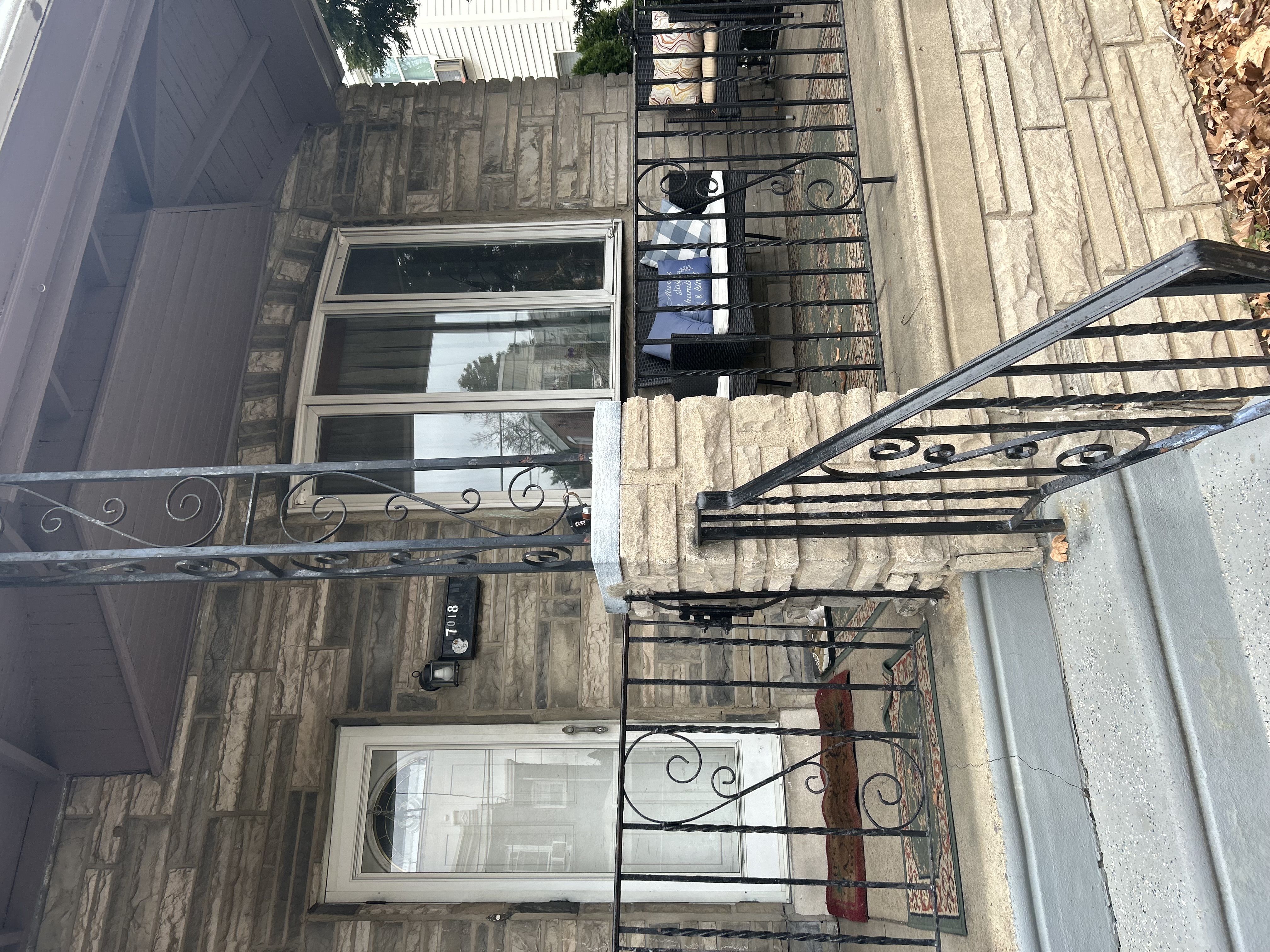 Philadelphia House: 7018, Vandike St