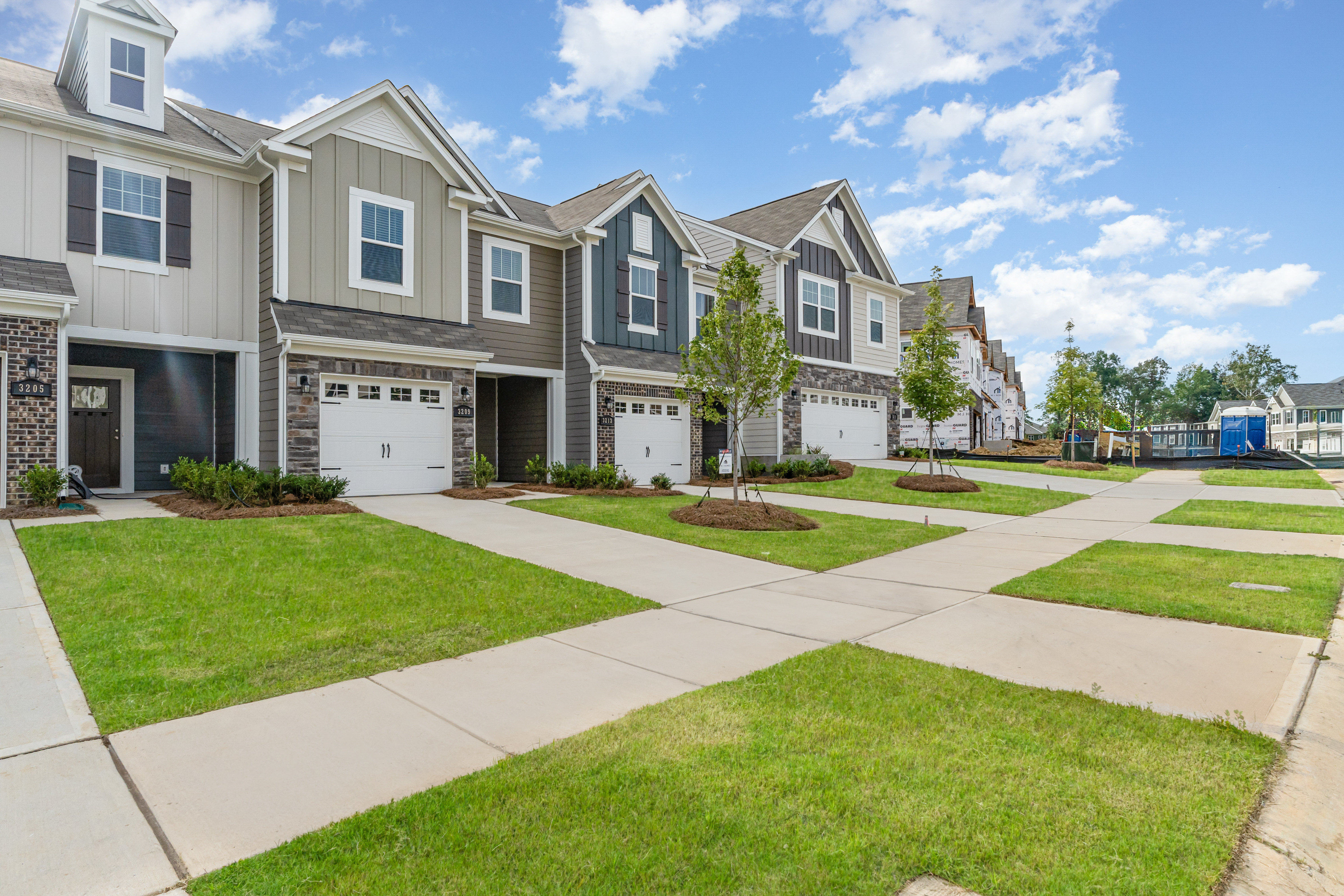 Charlotte Townhome: 3209 Lilac Grove Dr