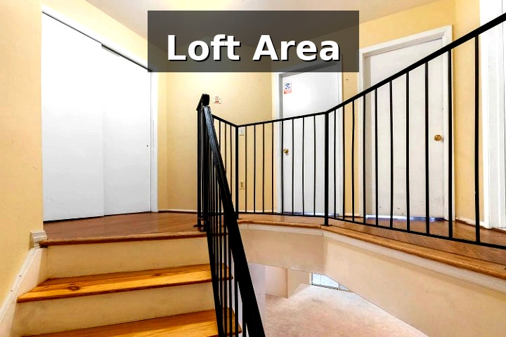 North Brunswick Townhome: 415 Plymouth Rd