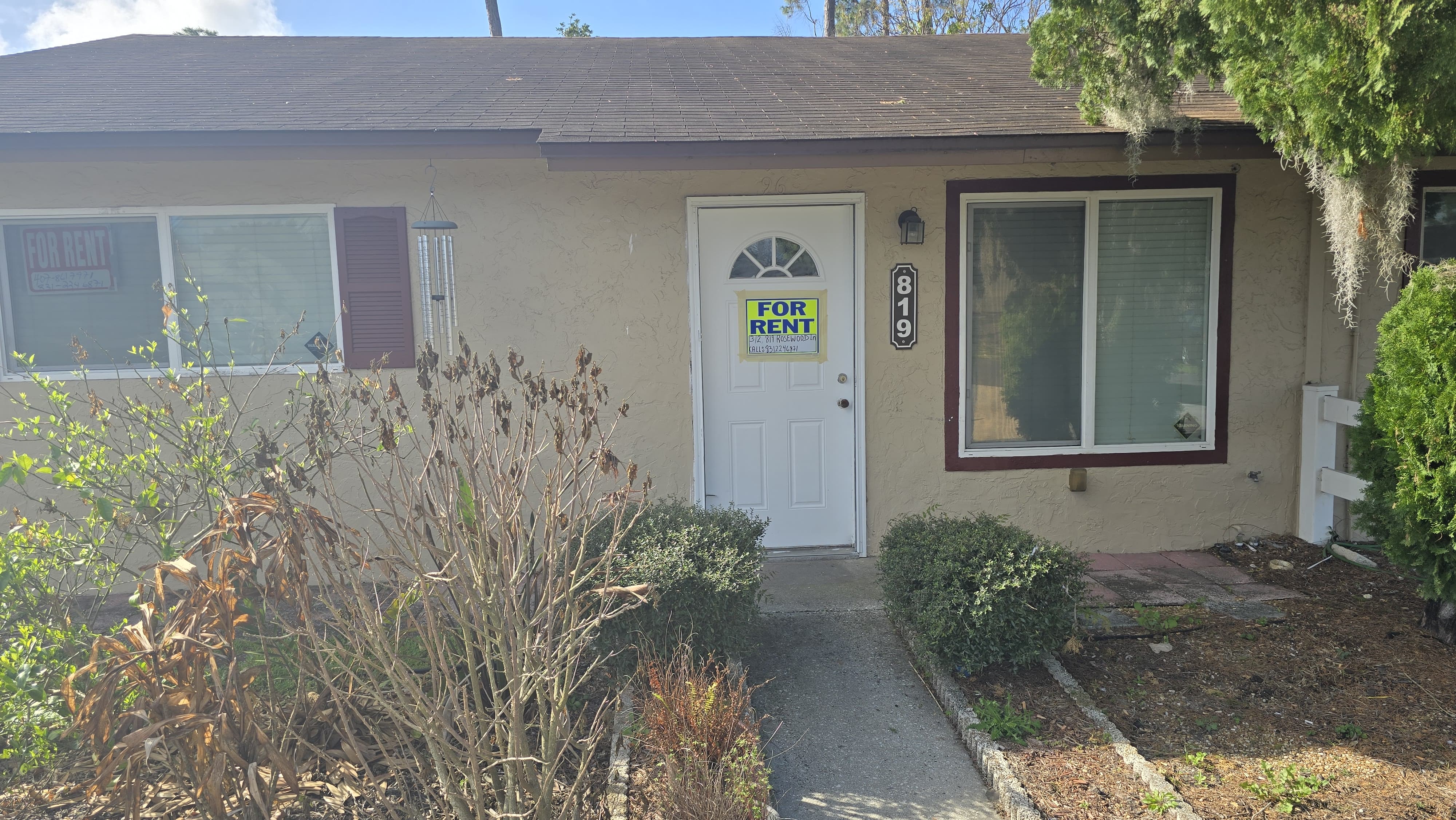 Tavares Condo: 819 e rosewood lane