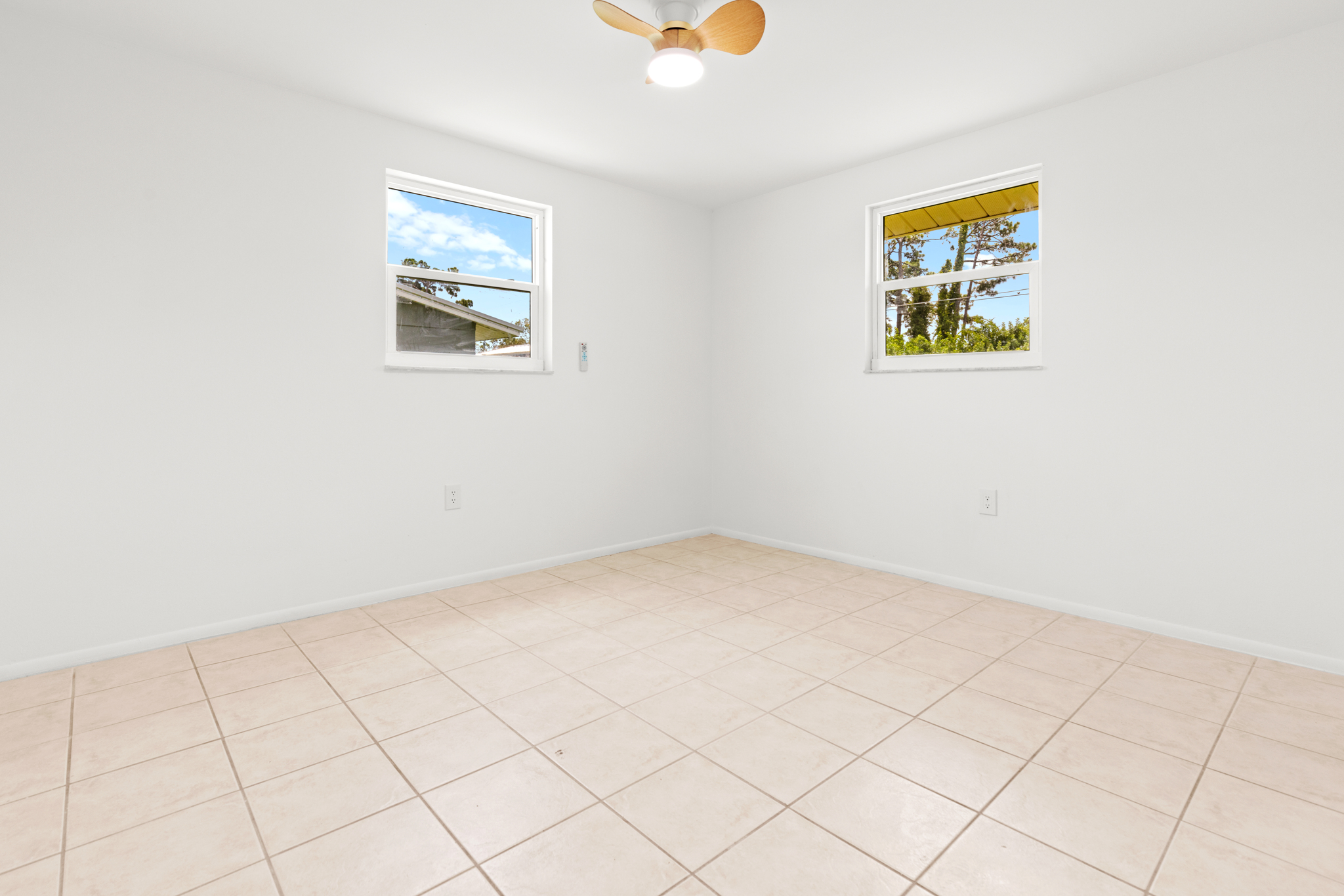 Port Charlotte House: 1057 Tropical Ave. NW