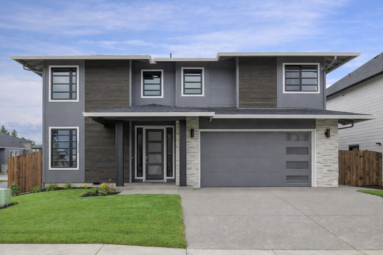 Vancouver House: 10714 NE 97th Ave