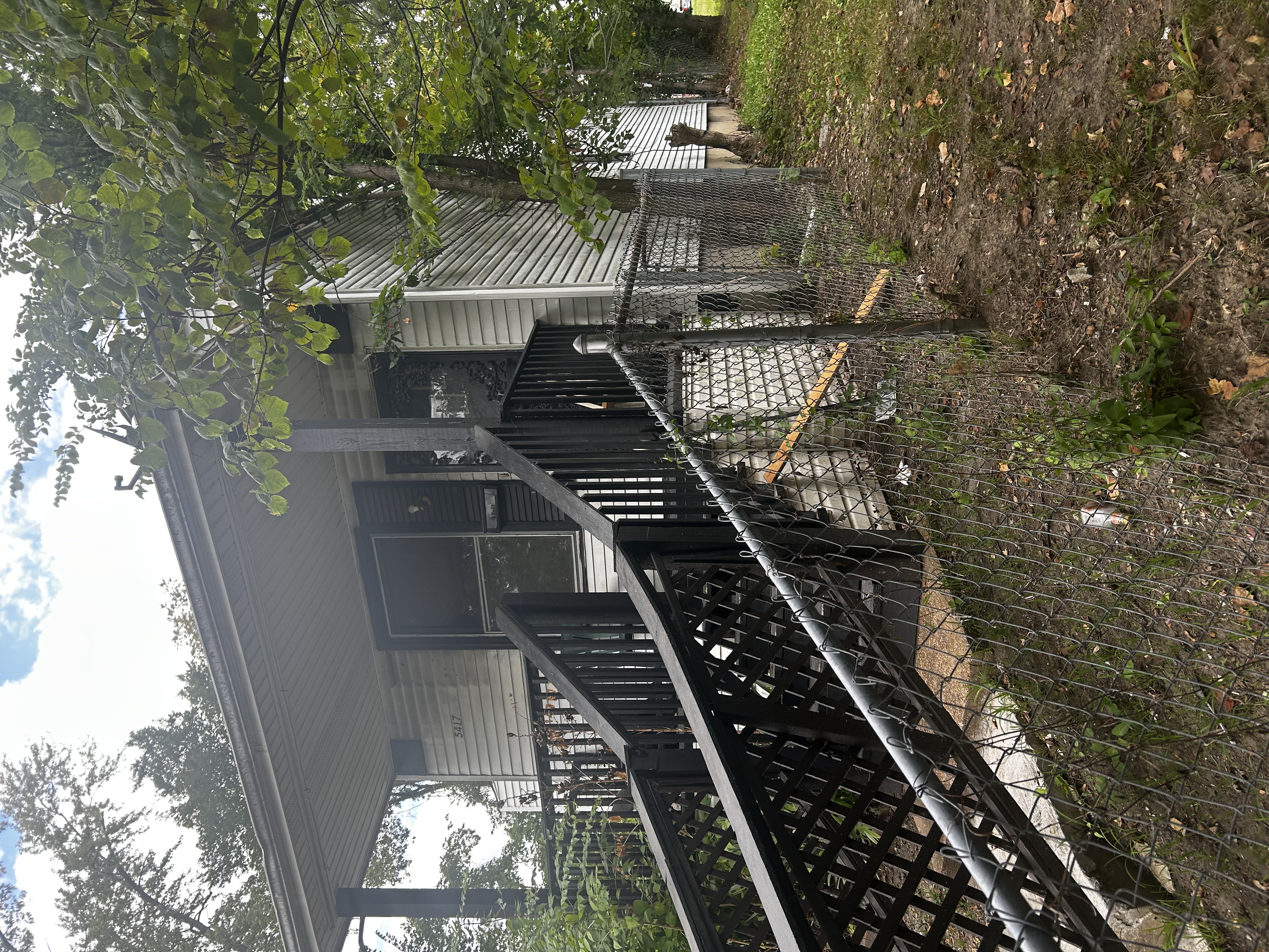 St. Louis House: 5417 Ruskin Ave