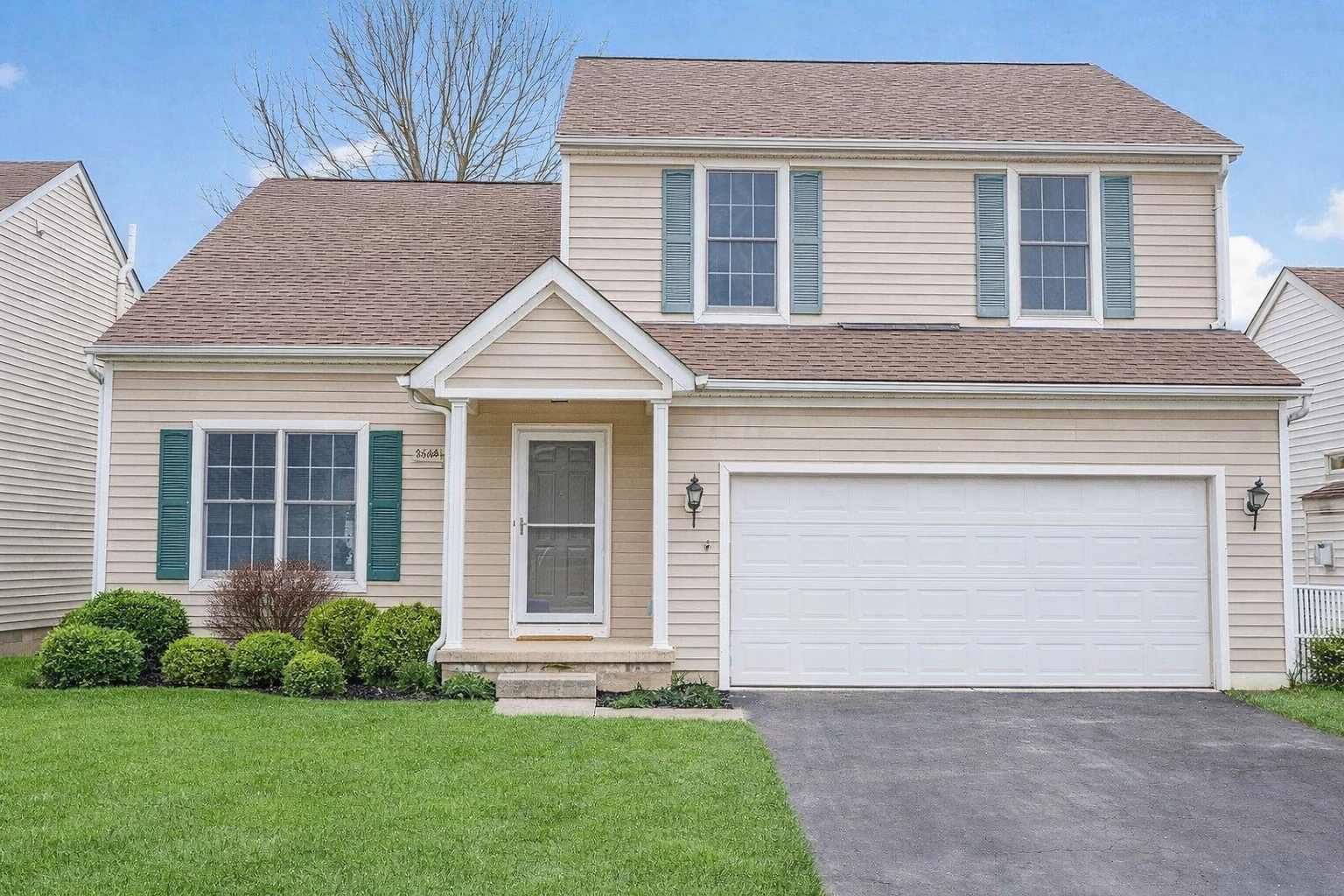 Lewis Center House: 8602 Smokey Hollow Dr