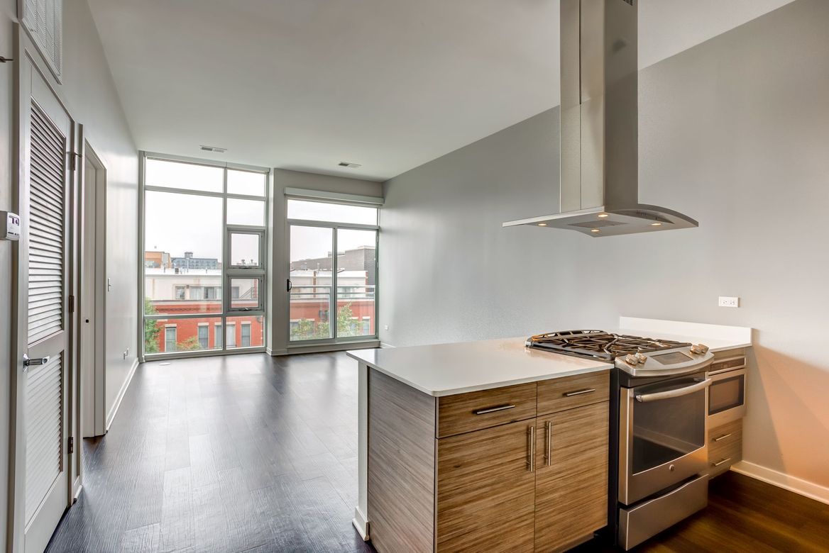 Chicago Condo: 1222 W Randolph