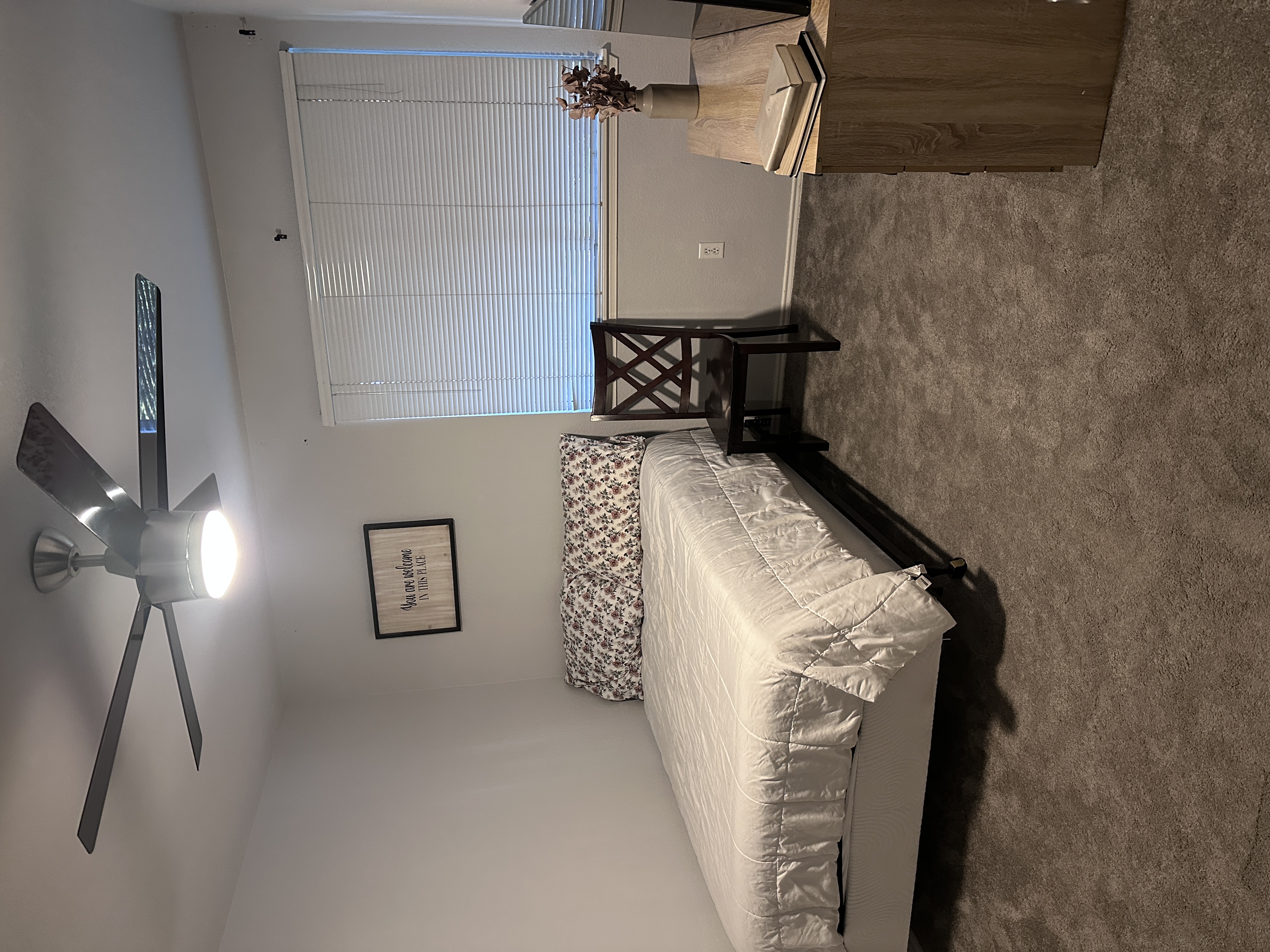 Lancaster Condo: 43405 30th St W