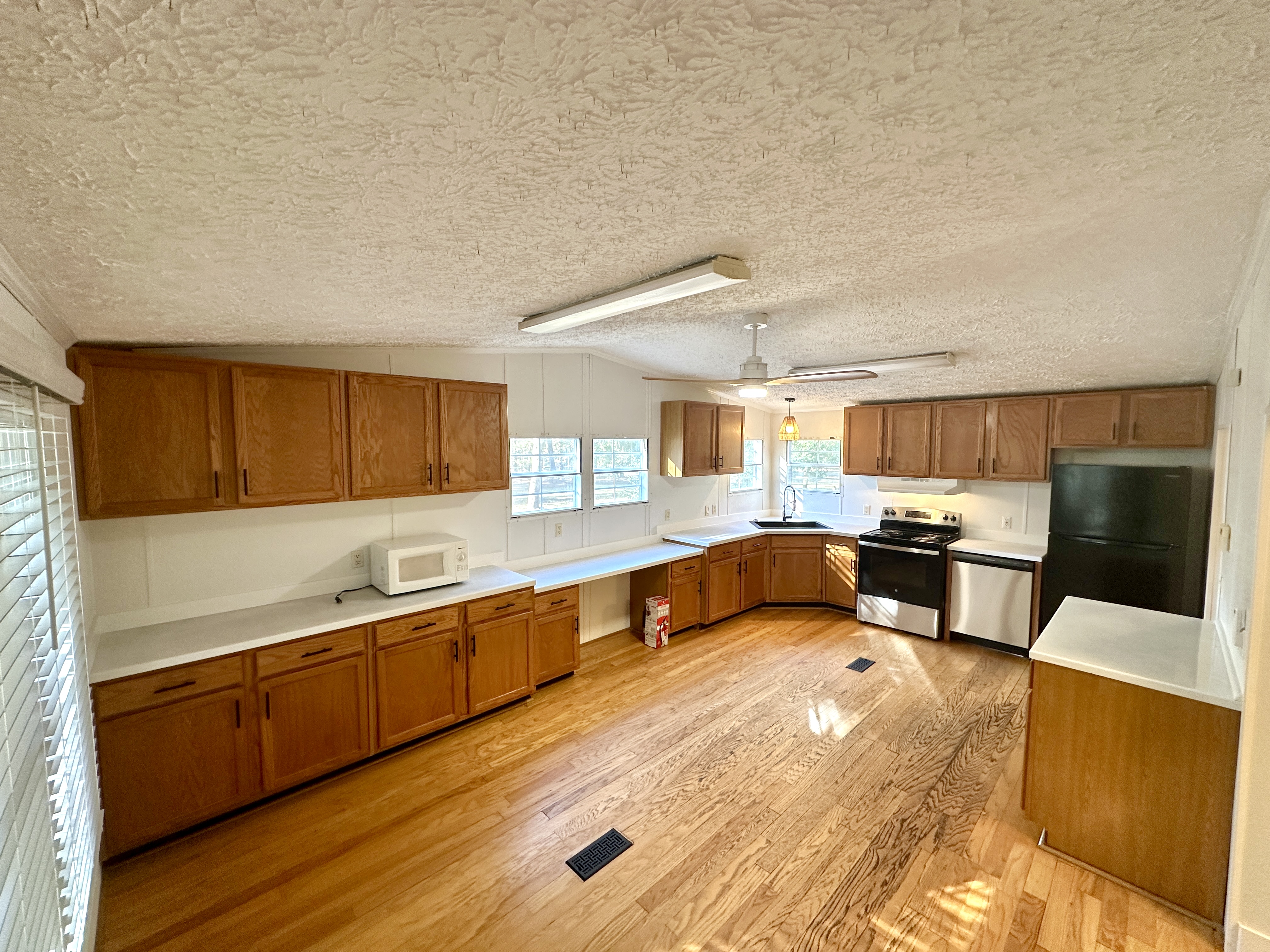 Beaufort House: 79 Cherokee Farms Rd