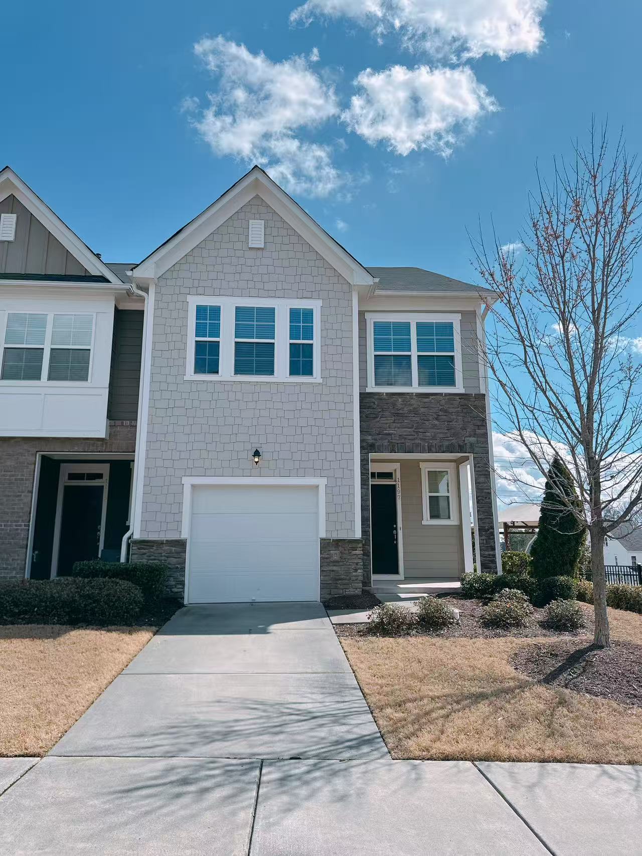 Apex Townhome: 1197 little gem ln