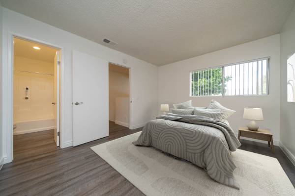 Vista Apartment: 1466 Bonair Rd.