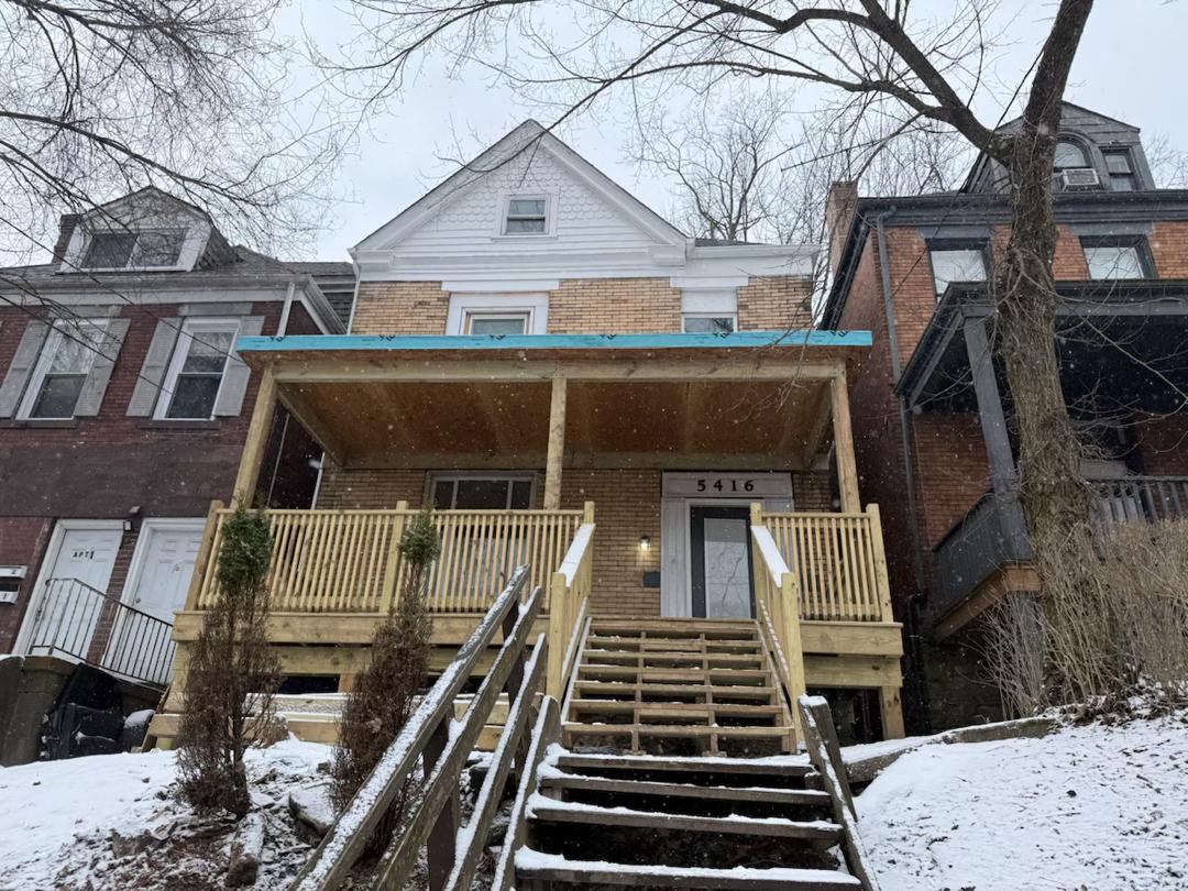 Pittsburgh Multiplex: 5416 Black St