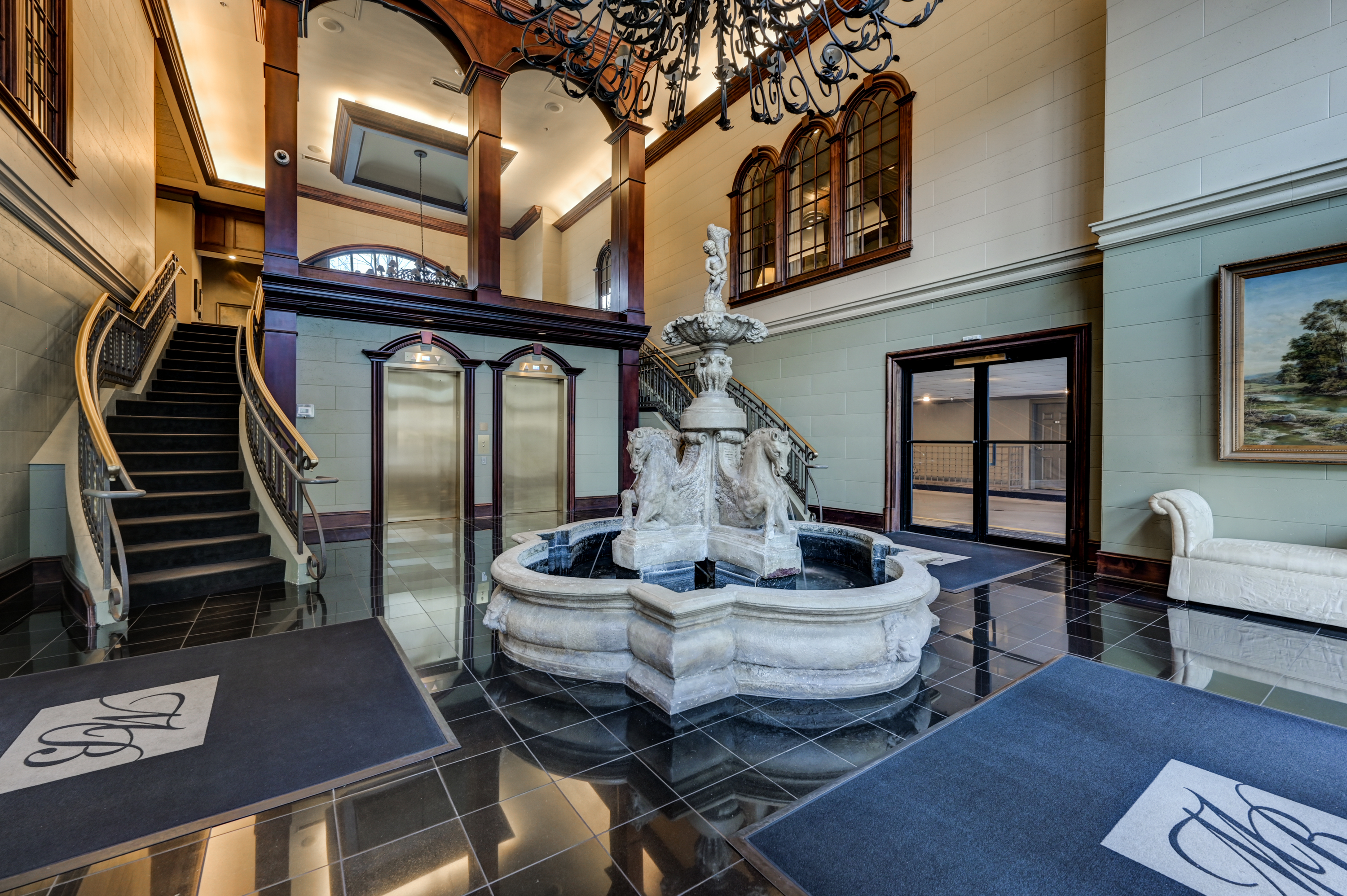 Atlanta Condo: 3334 Peachtree Rd NE