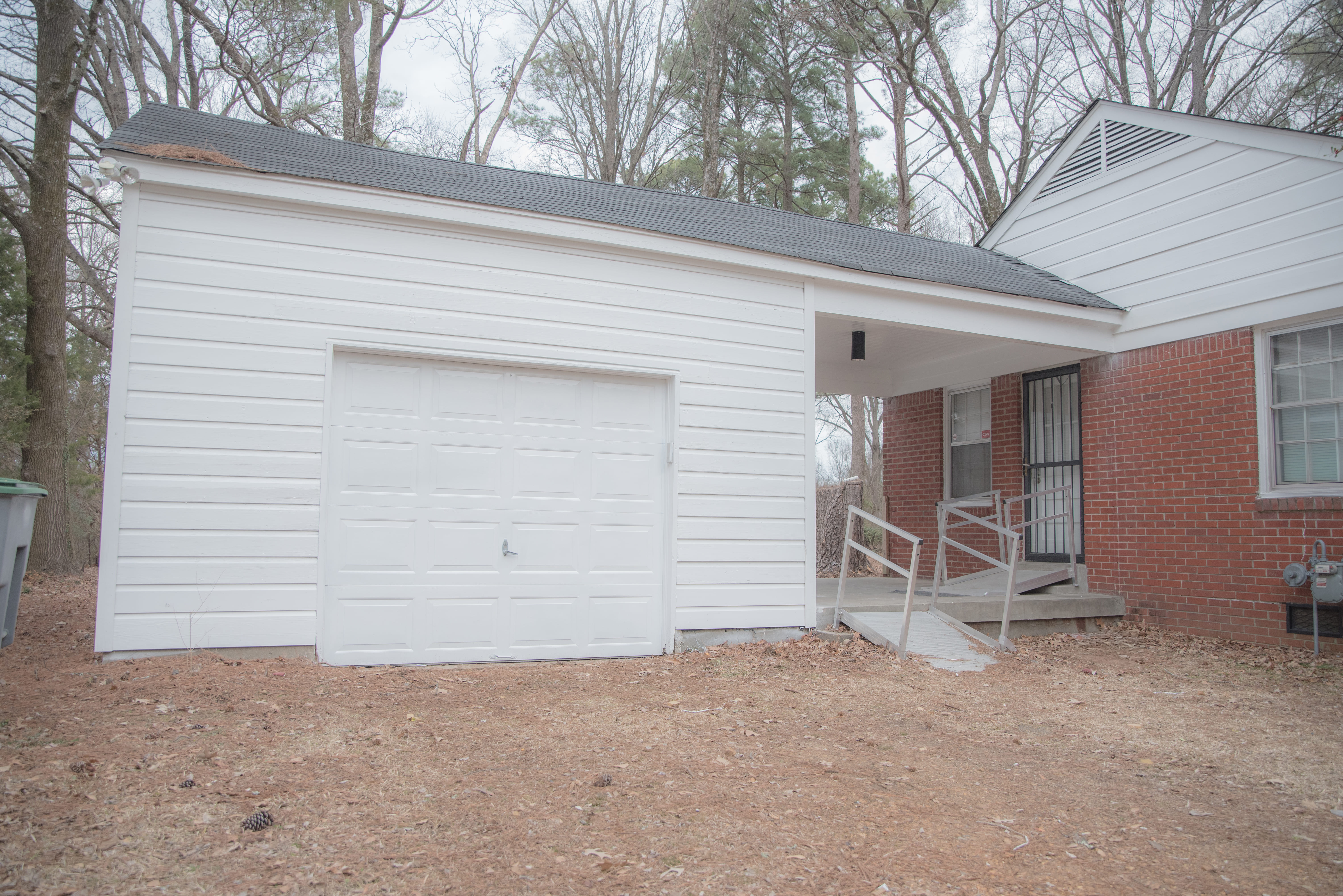 Memphis House: 770 Lydgate Rd