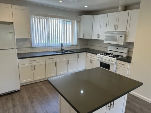 Los Angeles Multiplex: 6060 La Prada