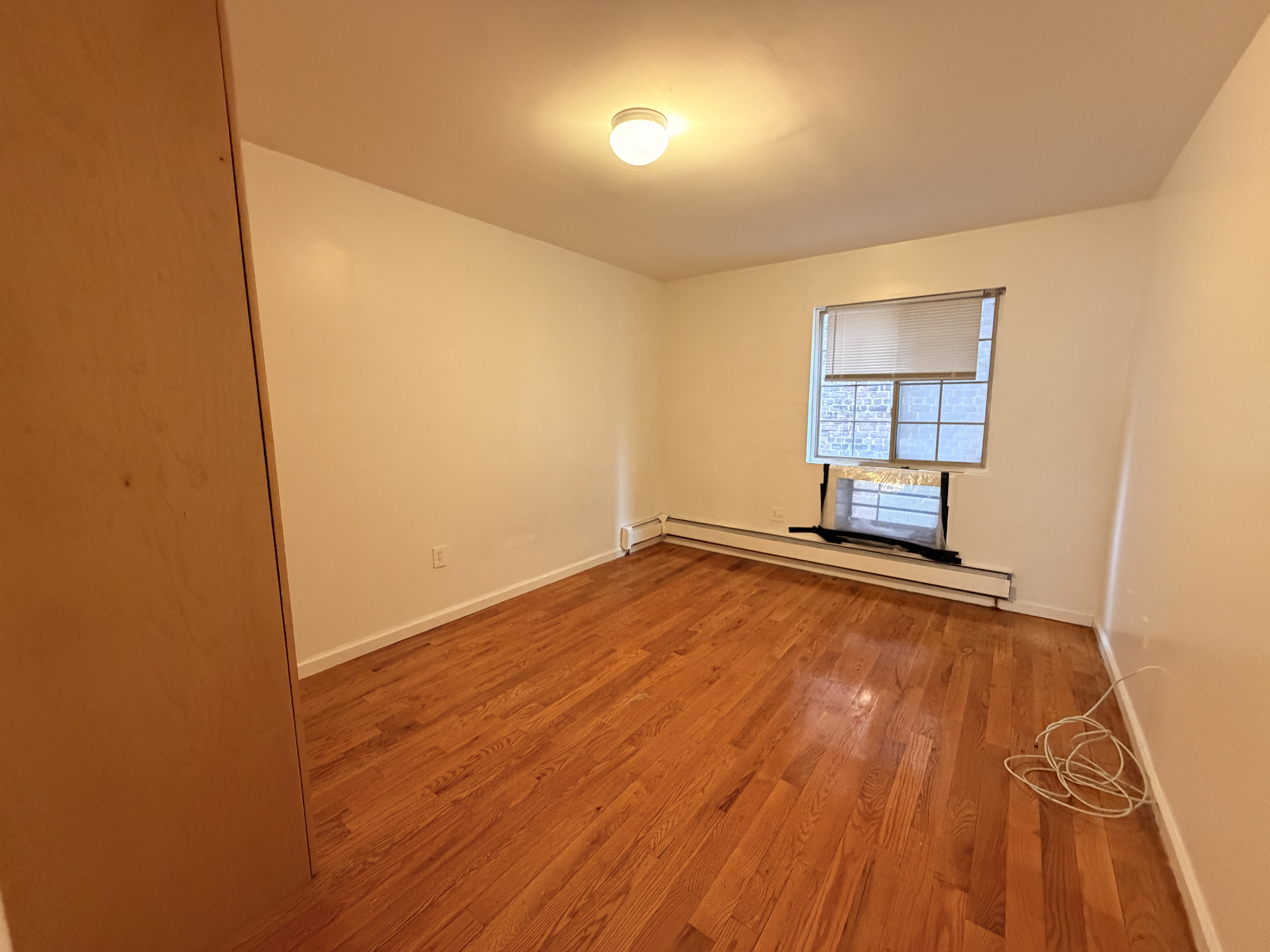 Bronx Multiplex: 600 thwaites pl