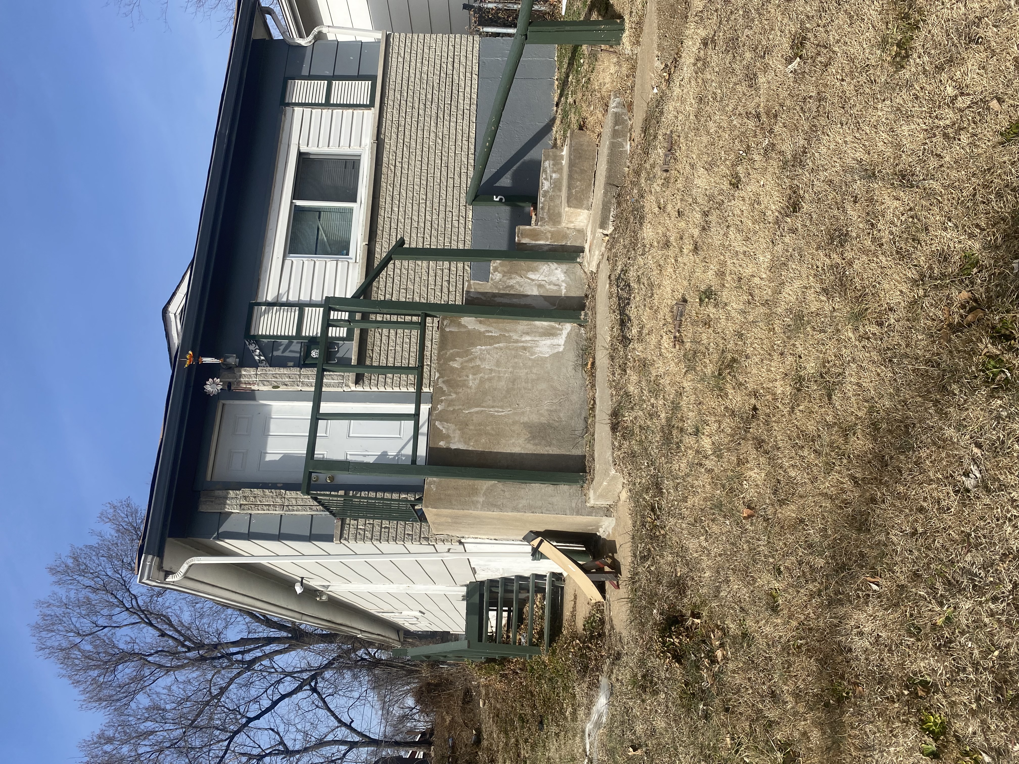 St. Louis House: 5433 Beacon Ave