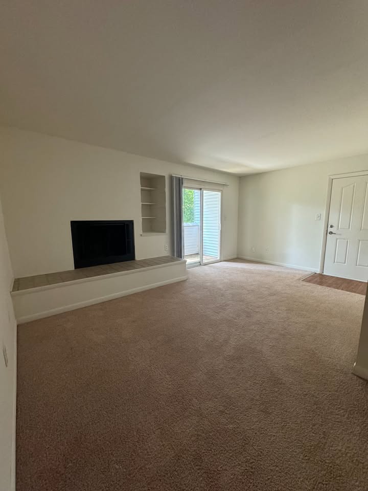 Lynchburg Apartment: 600 Reusens Road