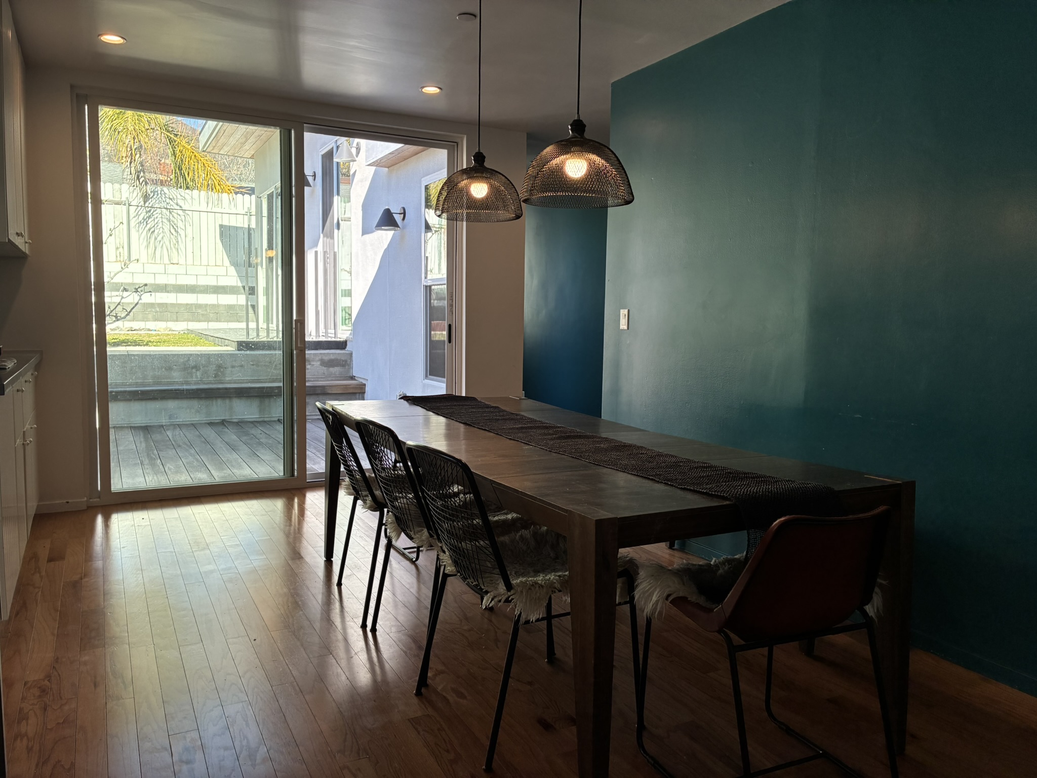 La Crescenta House: 3447 Community Ave