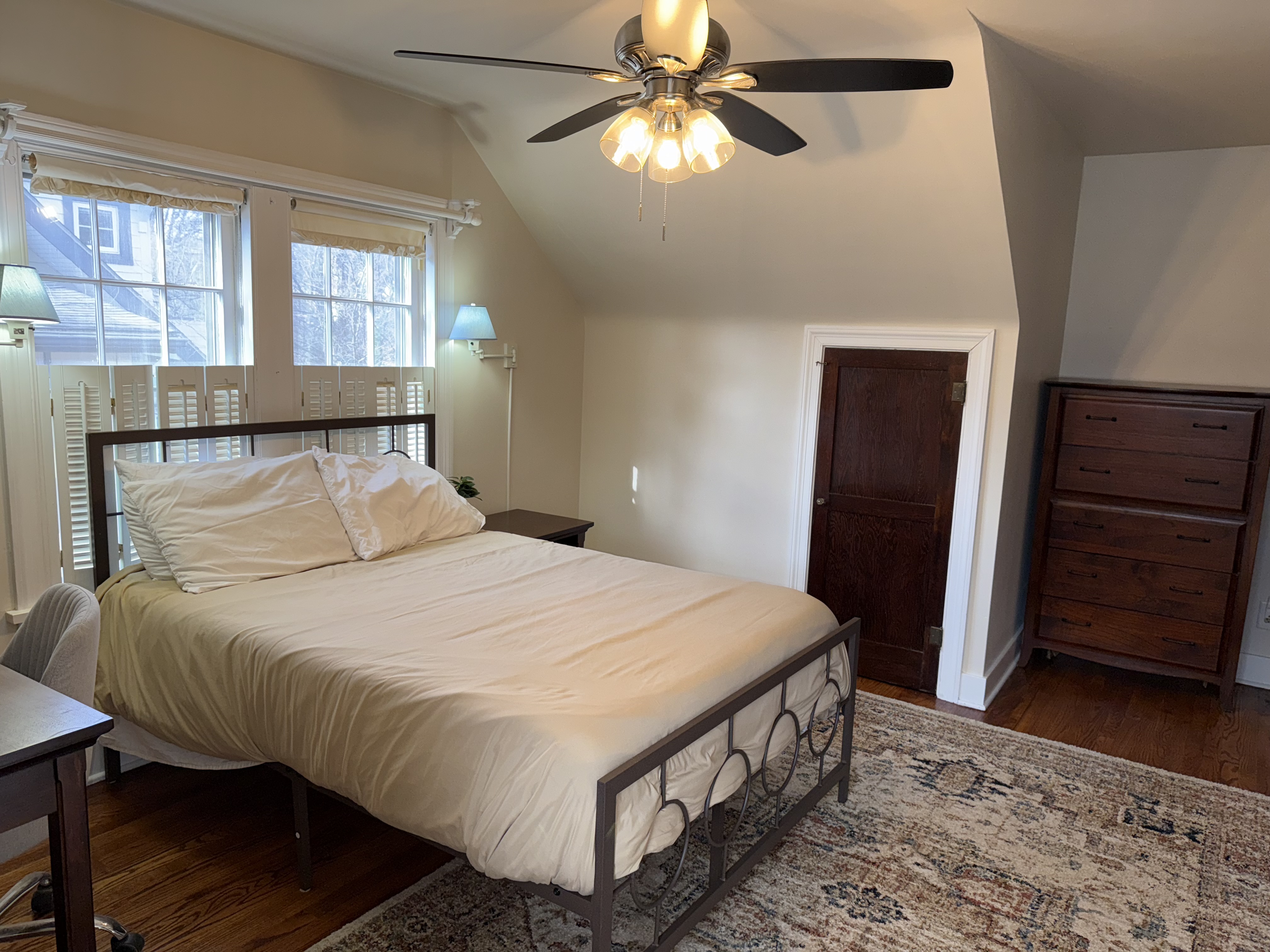 Urbana House: 612 W Washington