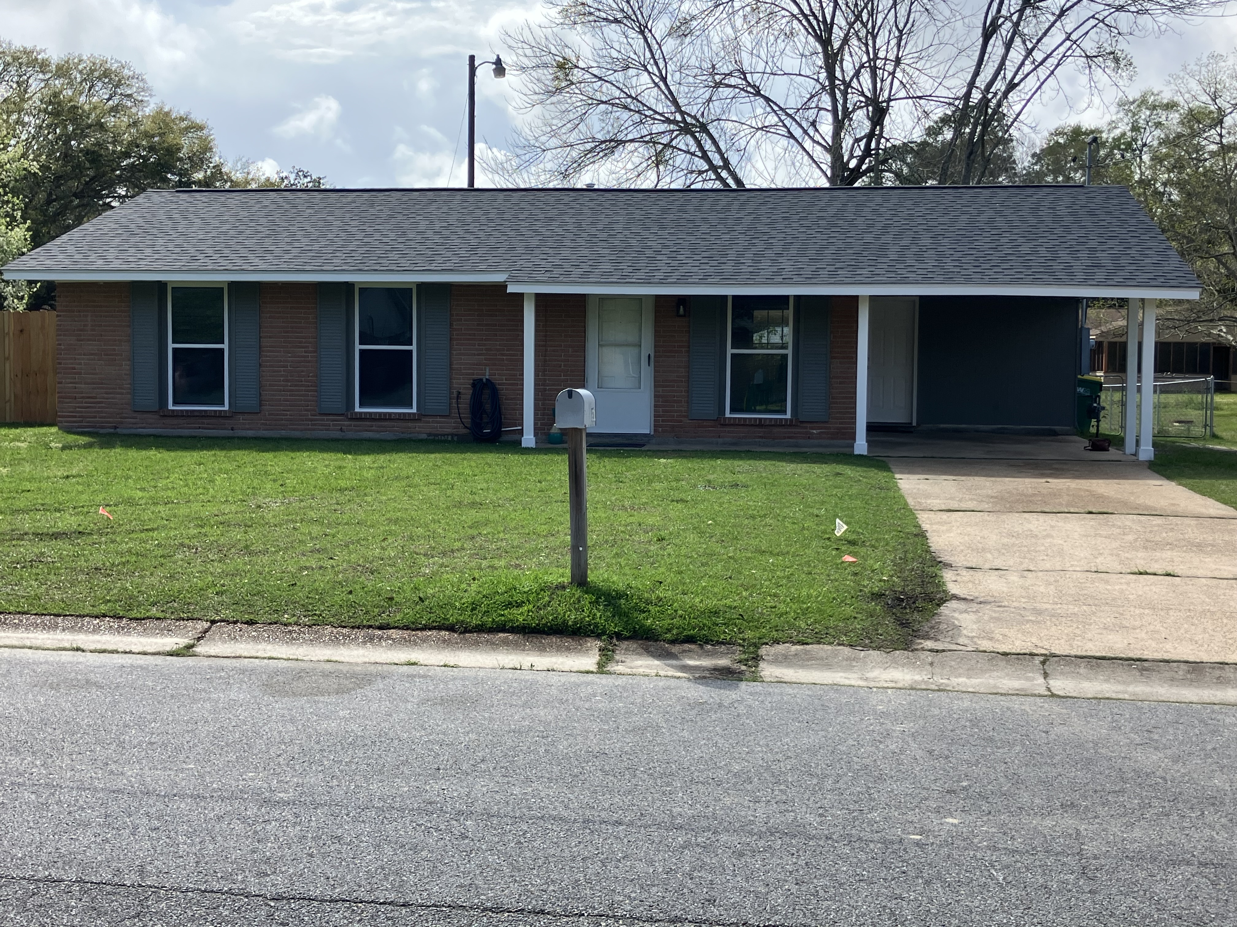 Biloxi House: 7517 Madison Dr