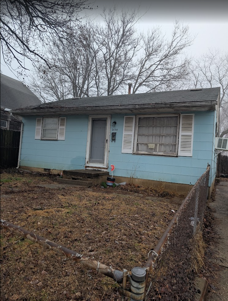 Springfield House: 2120 S 15th St