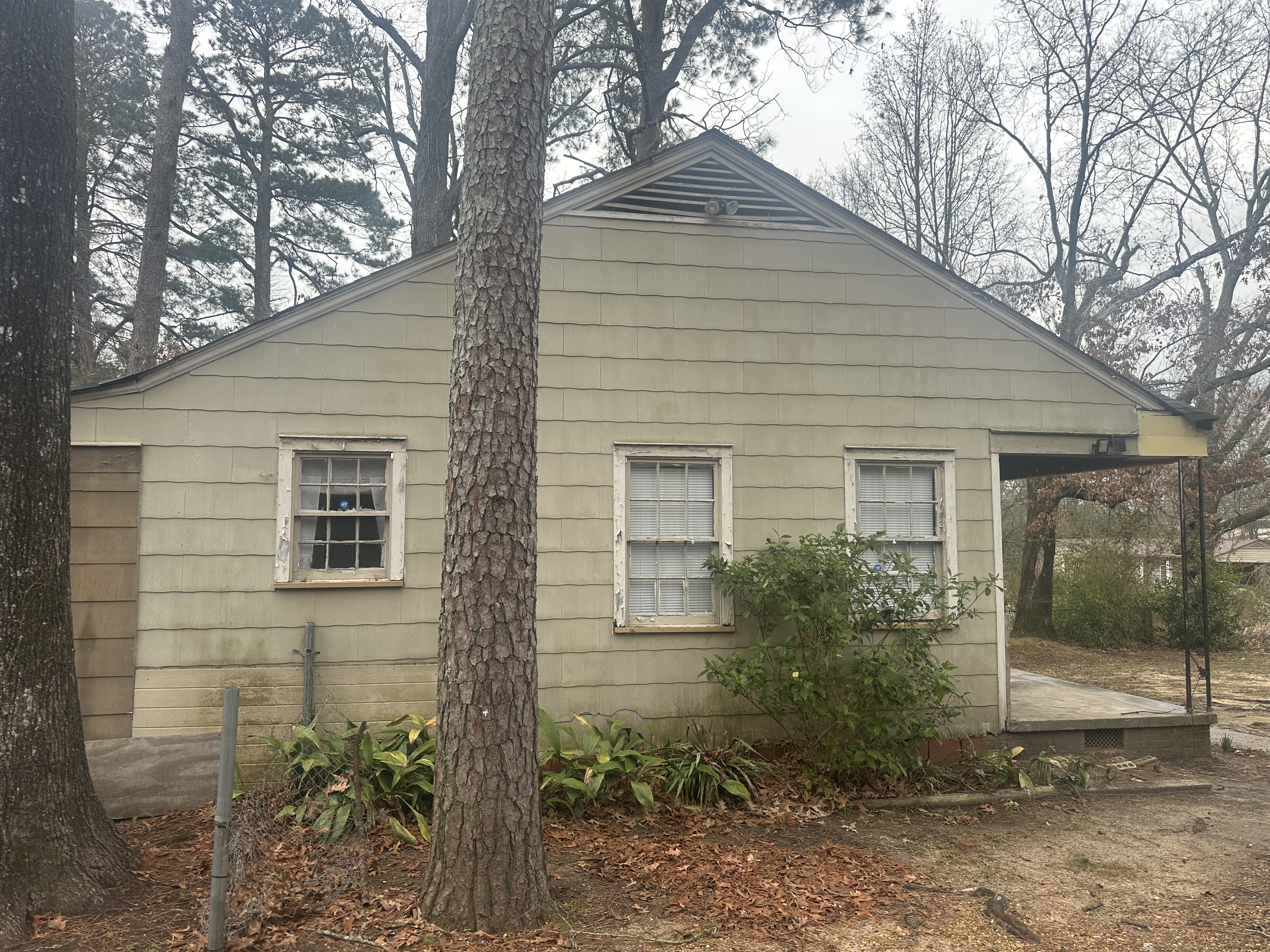 Jackson House: 434 Mason Blvd