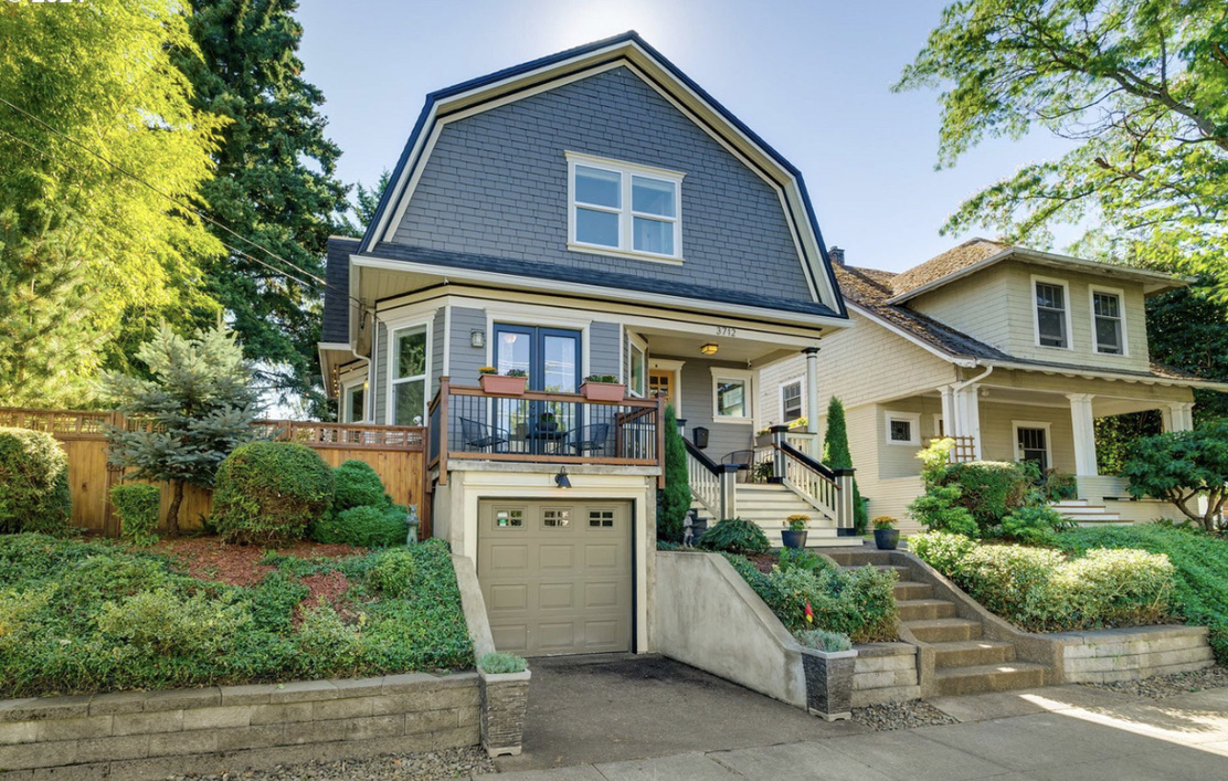 Portland House: 3712 SE yamhill st