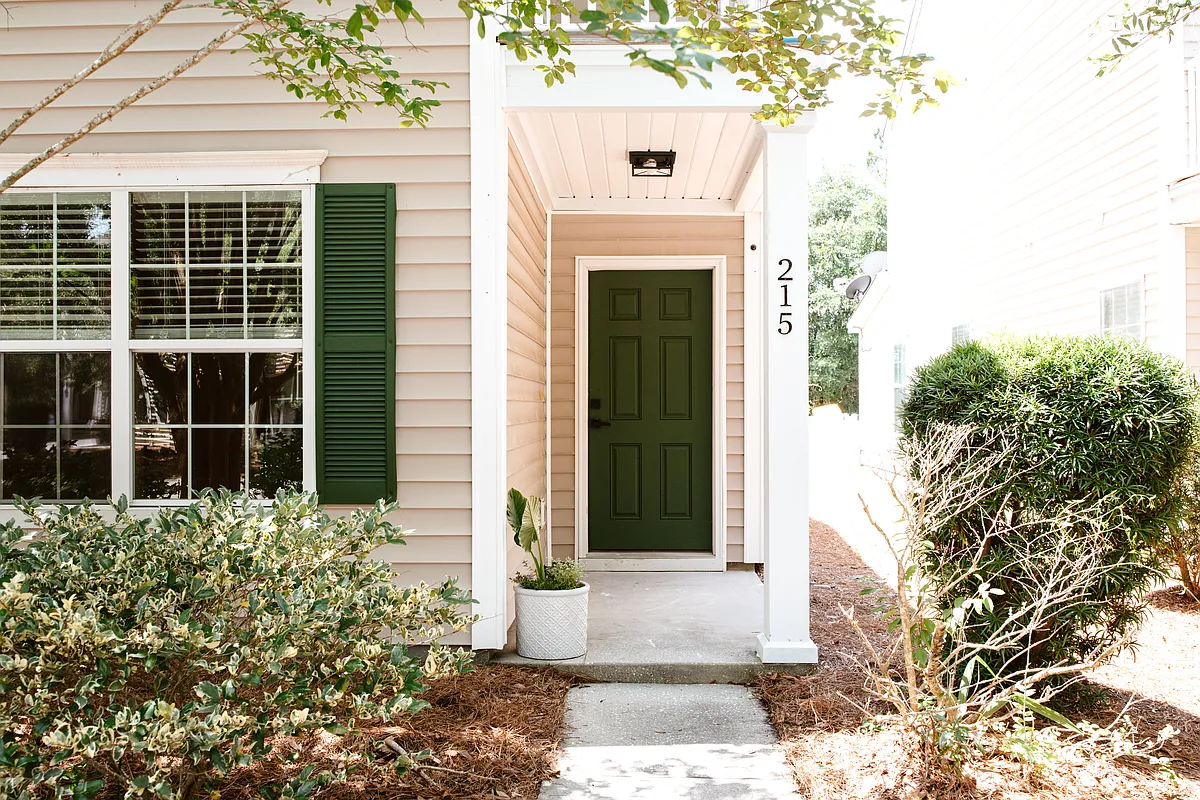 Bluffton Townhome: 215 dillard mill dr