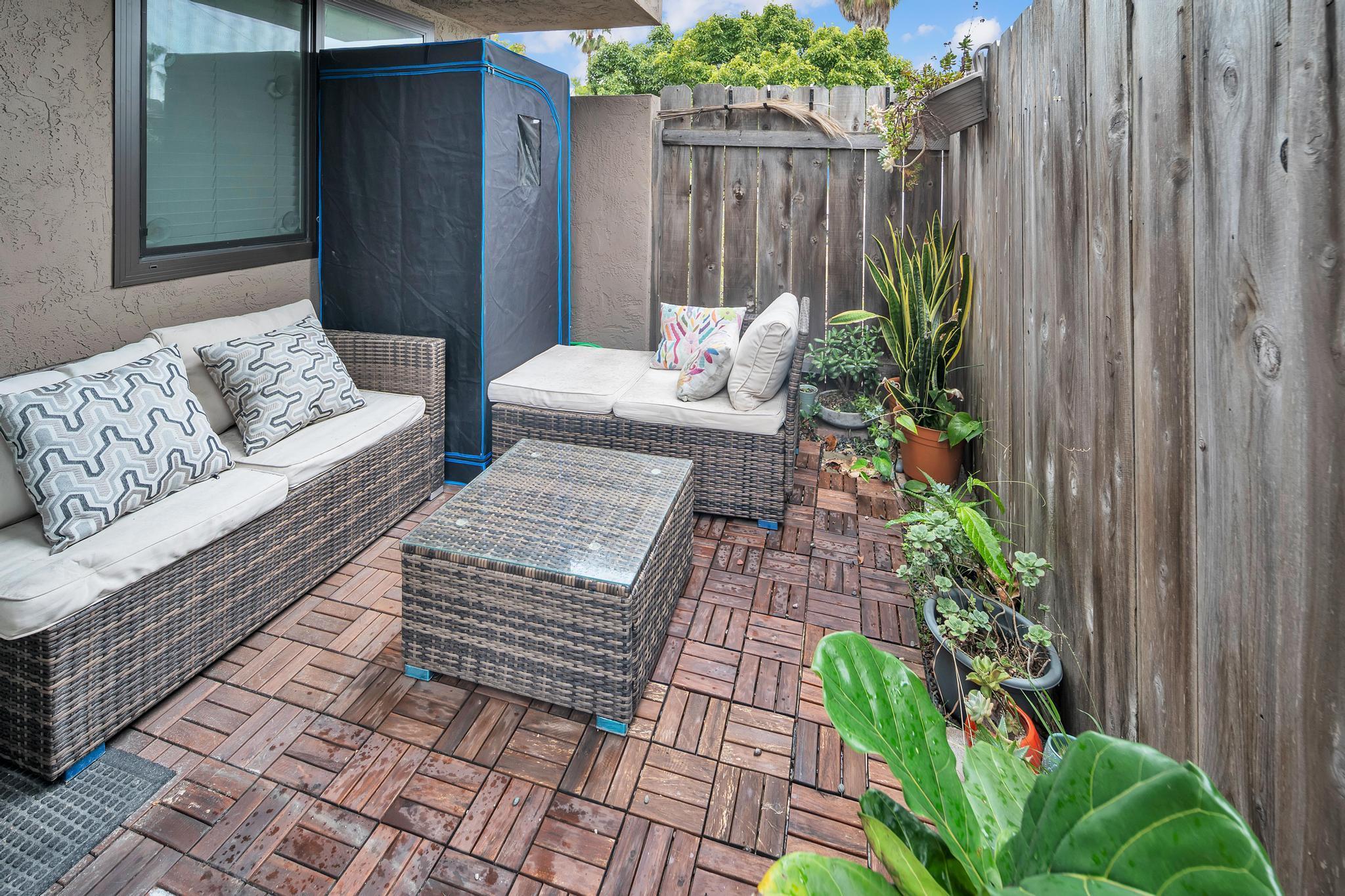 San Diego Condo: 4666 Mission Ave