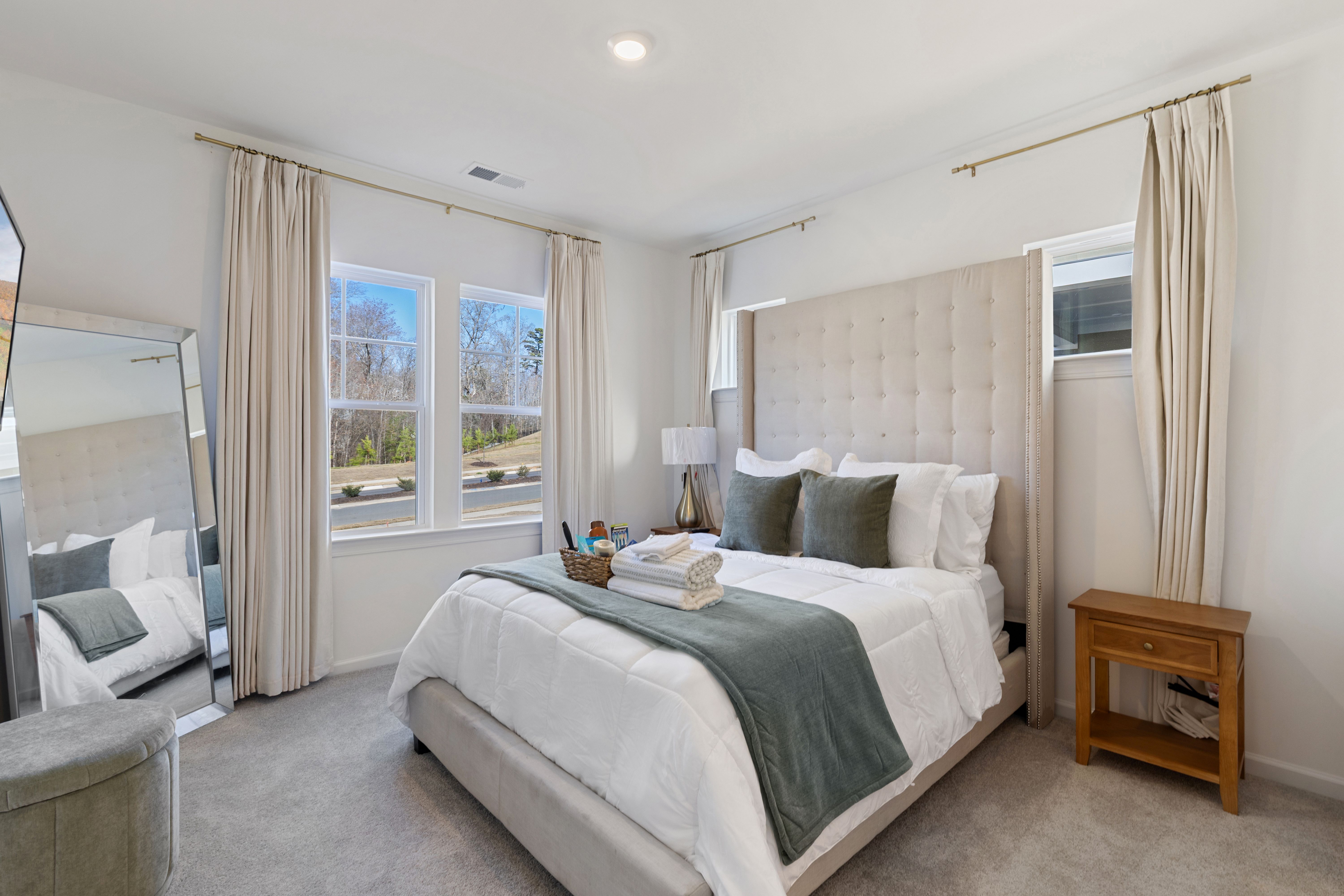 Knightdale House: 1204 Hardin Hill Lane