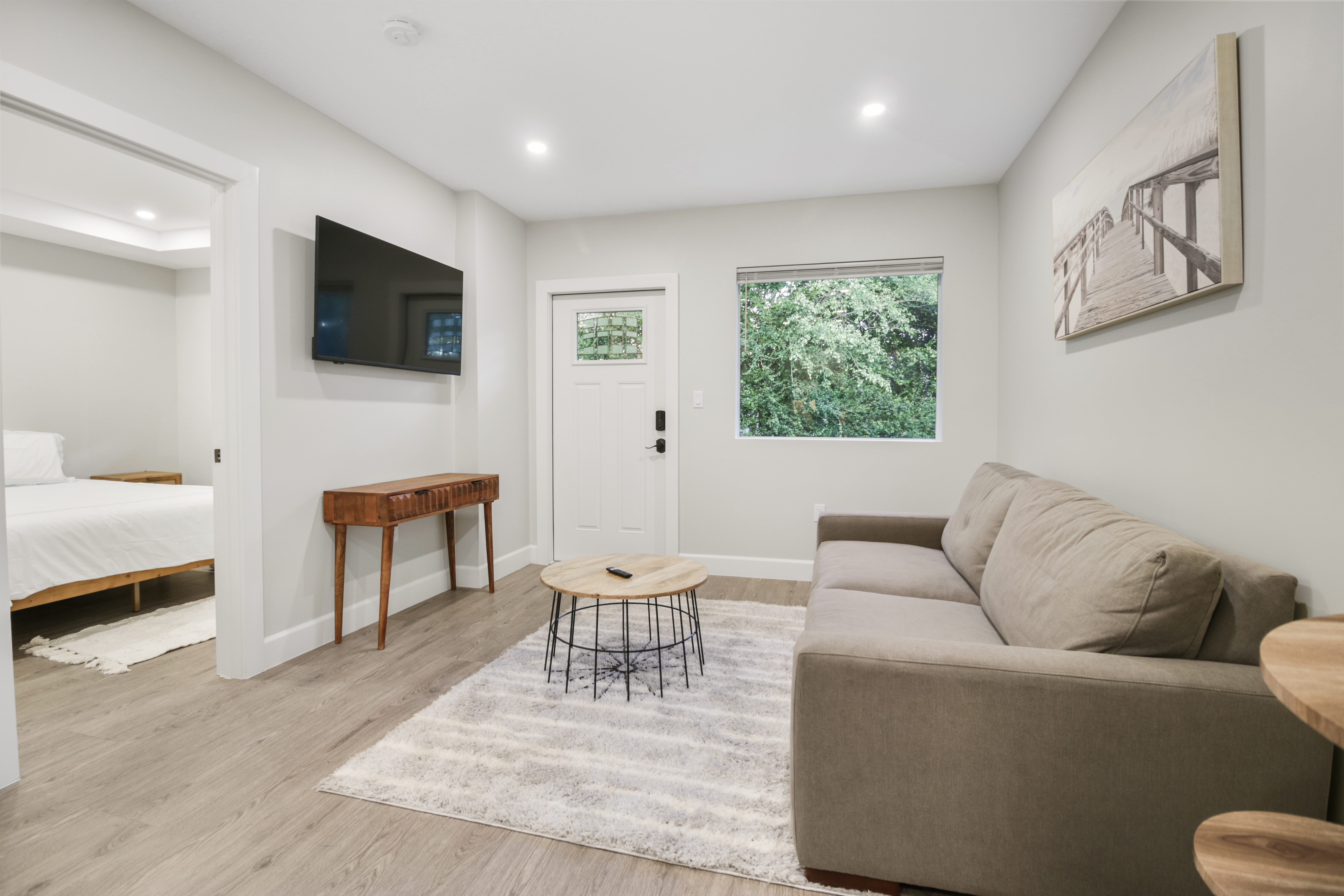 Deerfield Beach Apartment: 898 SE 2nd Pl