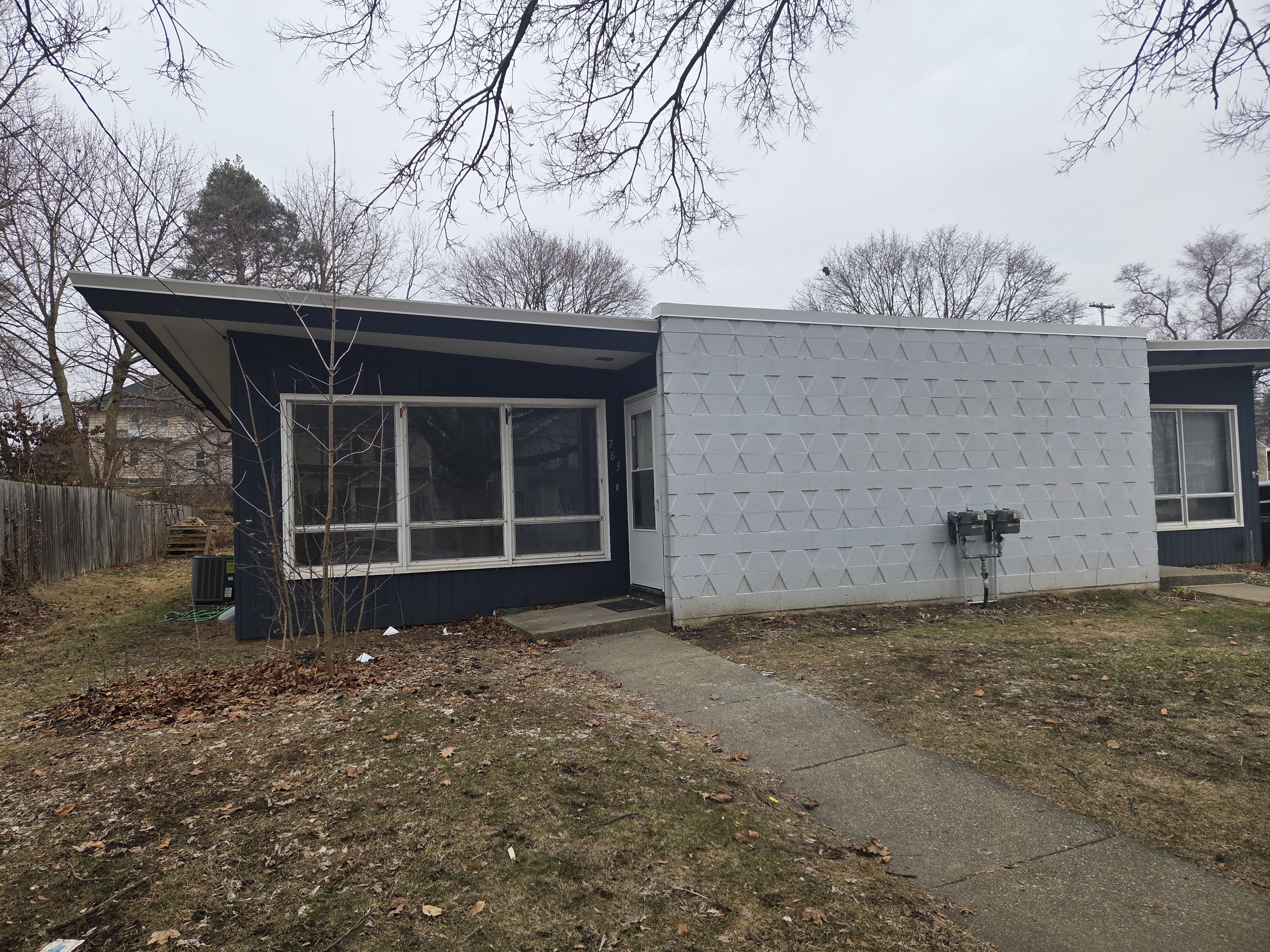 Jackson Multiplex: 763 Douglas