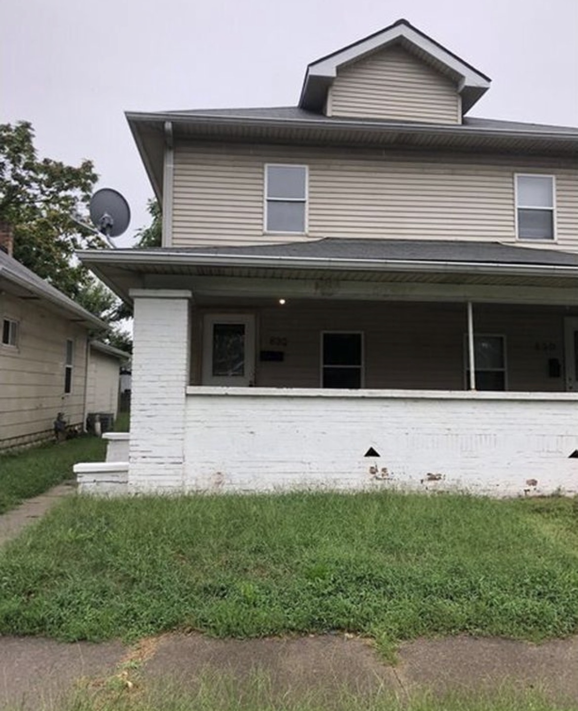 Indianapolis Multiplex: 832 South Pershing Ave