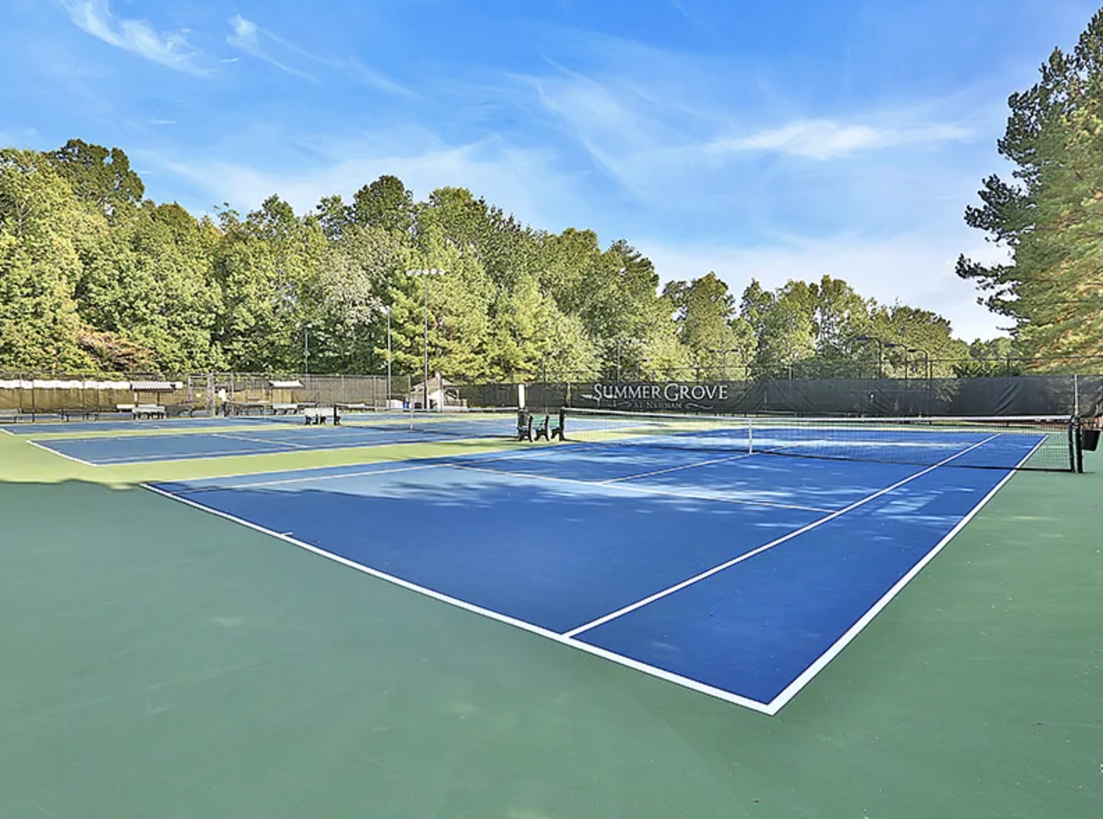 Newnan House: 195 Hunterian Pl