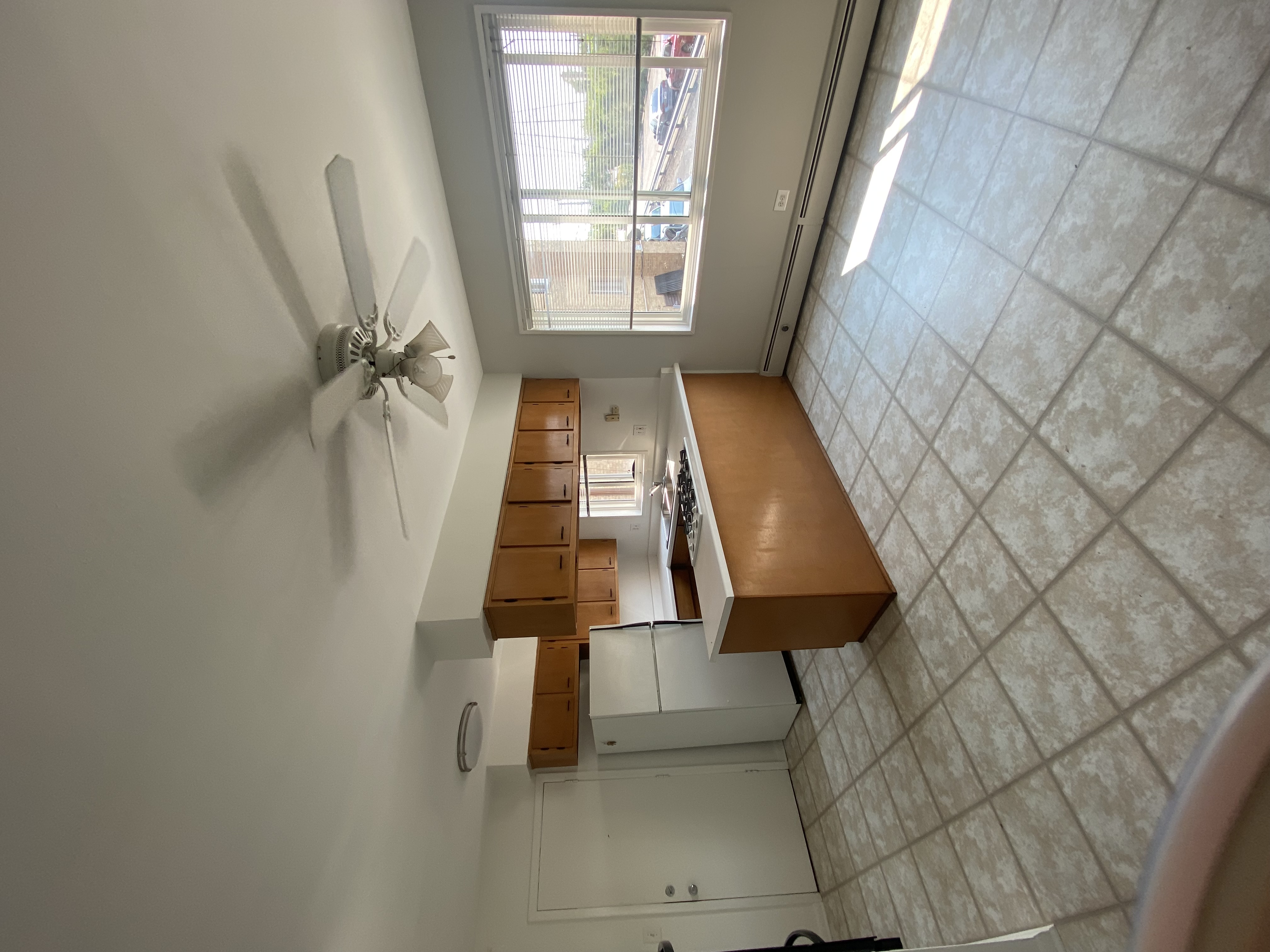 Skokie Apartment: 8544 Niles Center