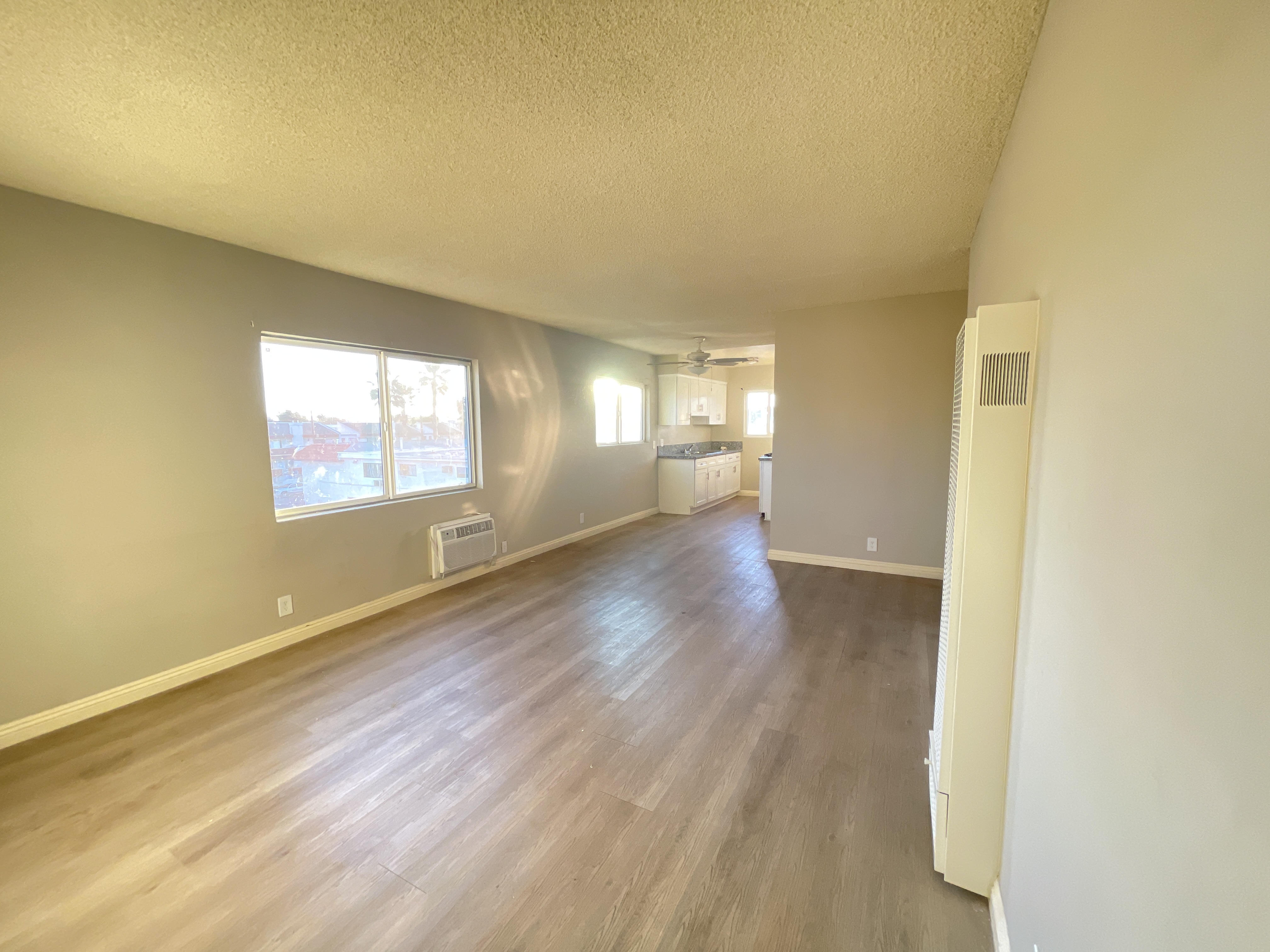 North Hills Apartment: 8720 Orion Ave