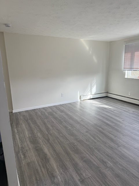 Cincinnati Apartment: 2324 Iroll Ave