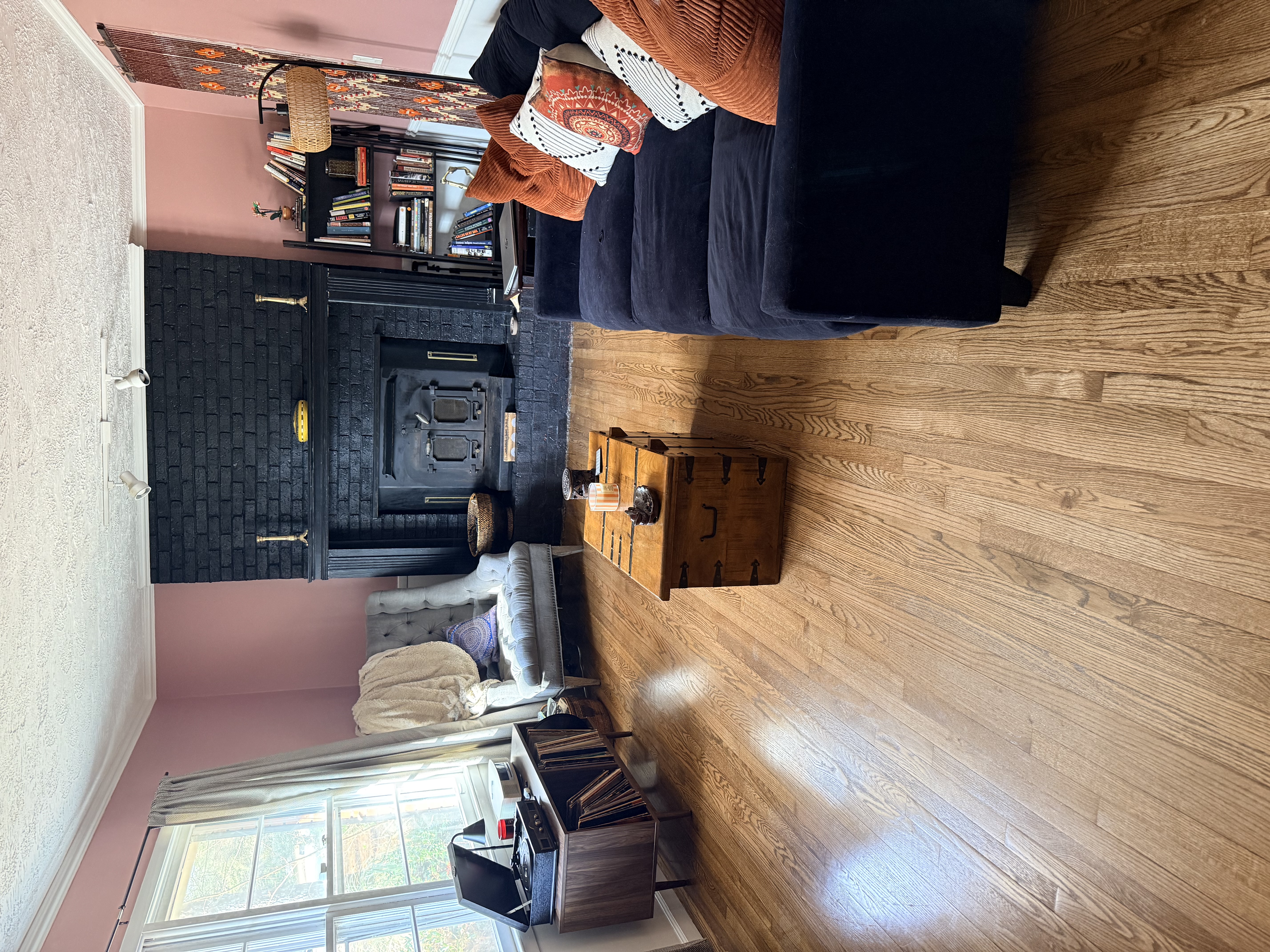 Decatur House: 2559 Clifton Springs Manor