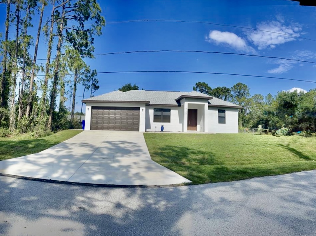 Sebring House: 4128 Barbarossa Ave