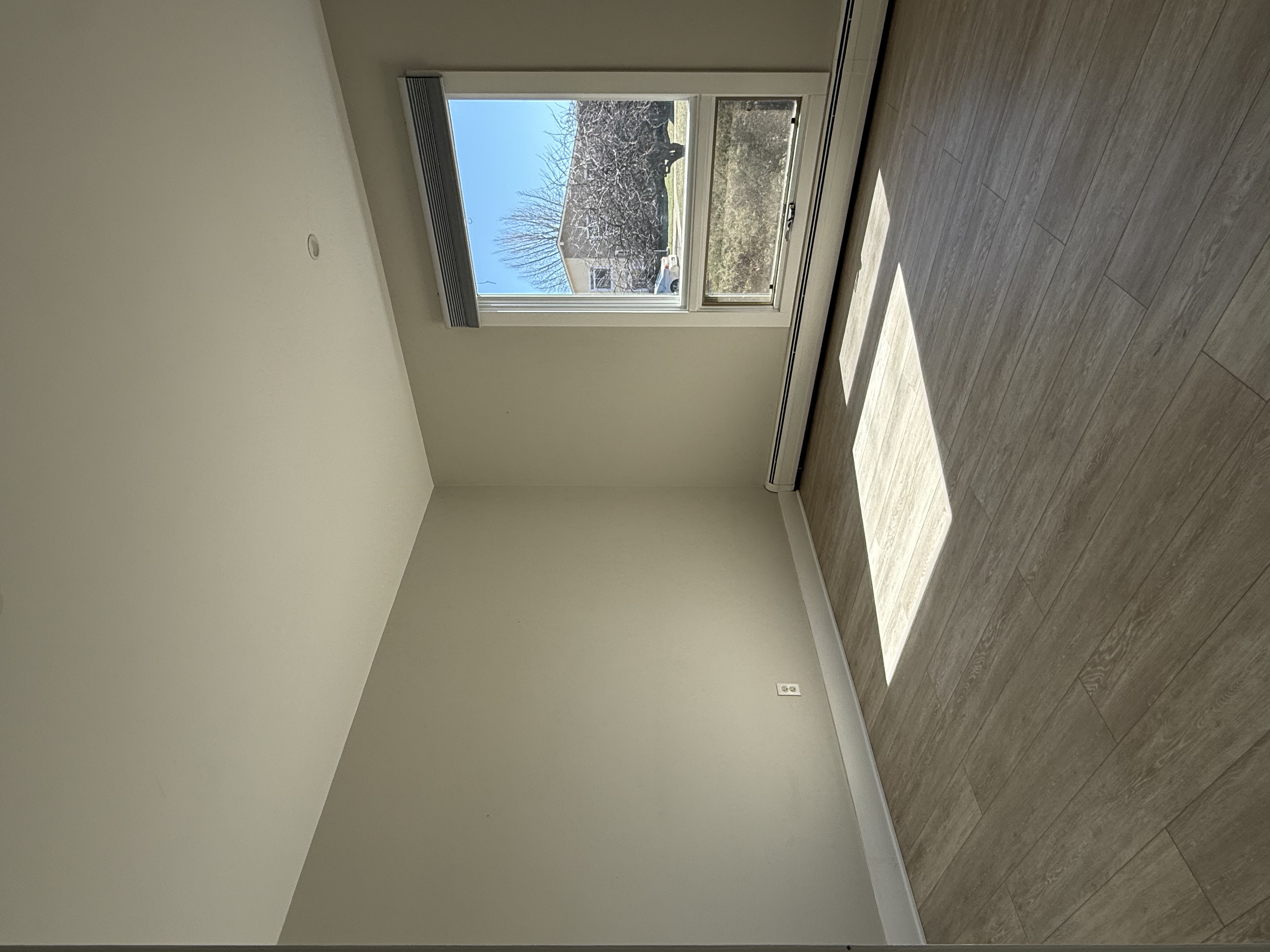 Detroit Condo: 1575 Cherboneau PL