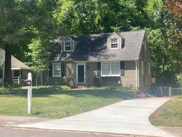 Chamblee House: 3412 Keswick Drive