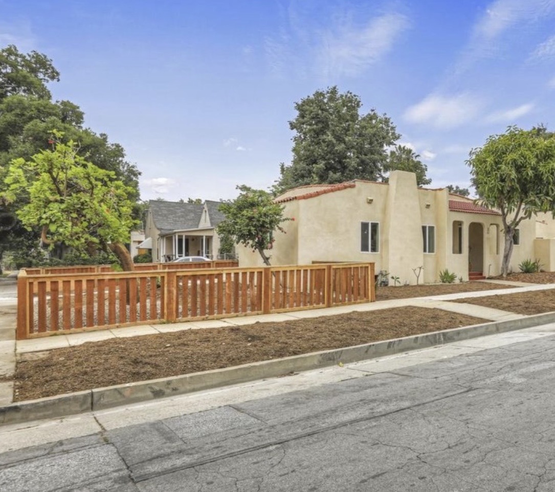 Pasadena Multiplex: 75 W Tremont St