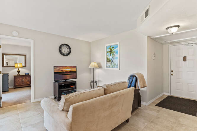 Fort Myers Condo: 13240 White Marsh Ln