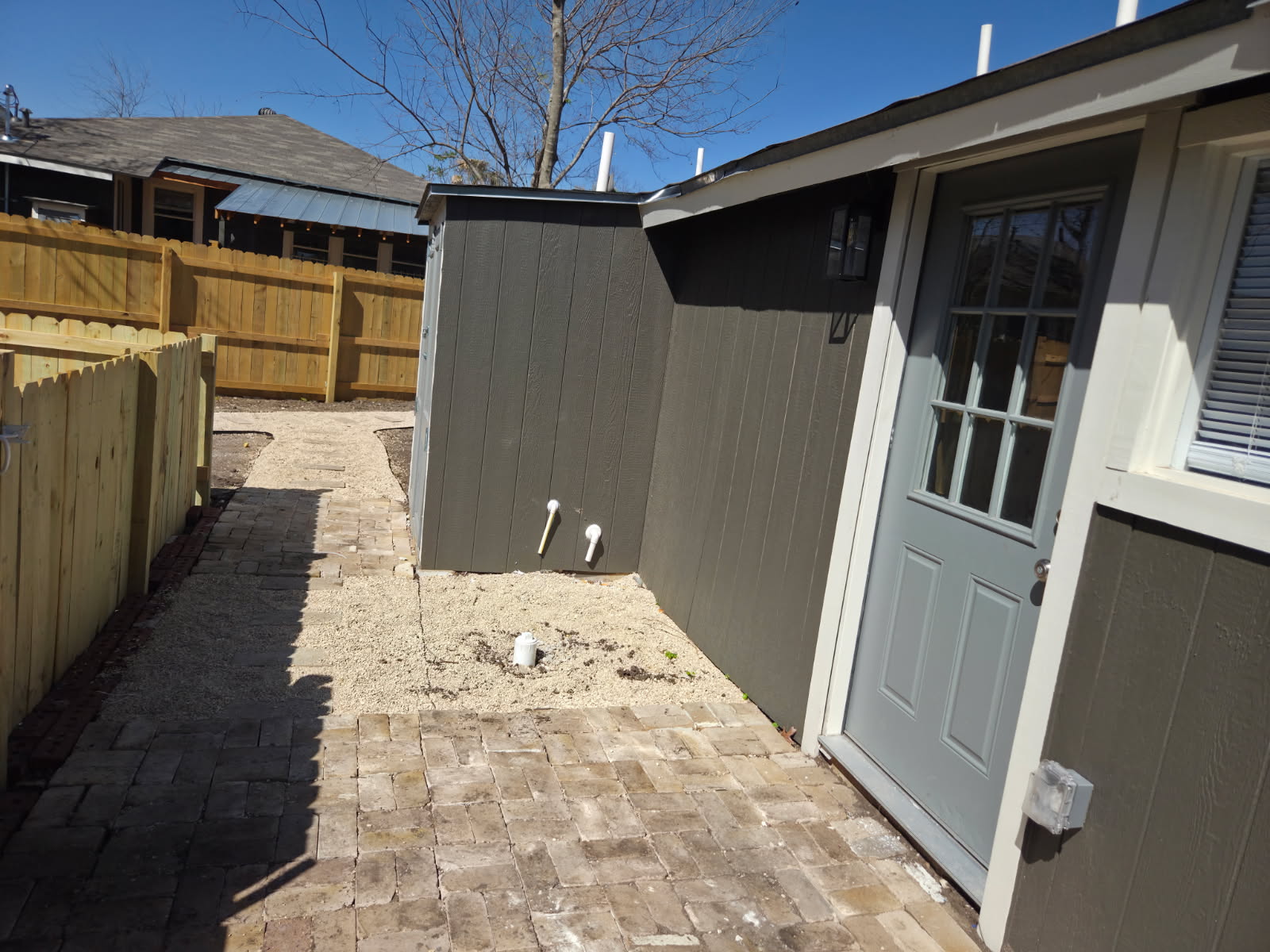 San Antonio Multiplex: 1120 Rigsby Ave