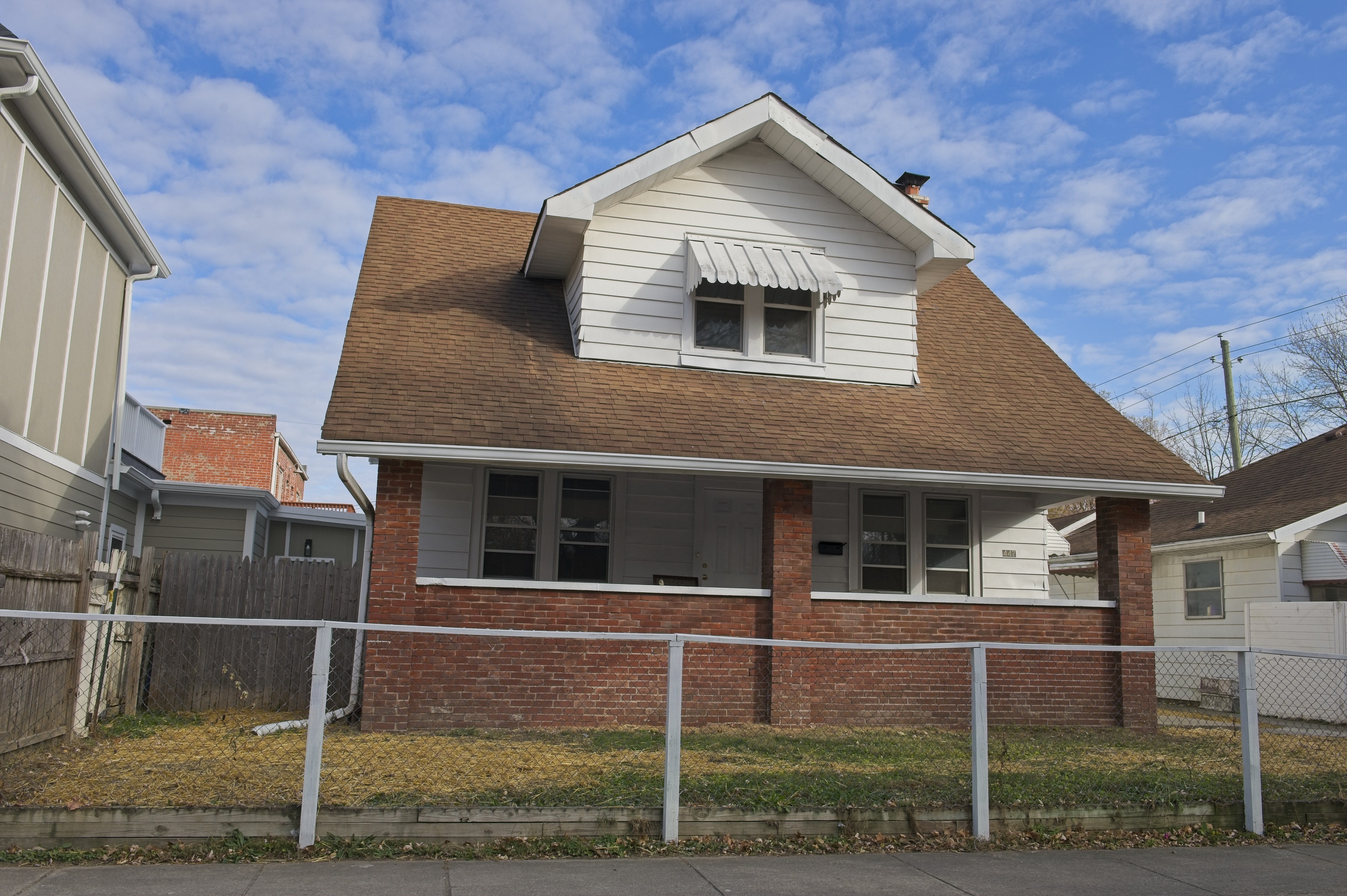 Indianapolis House: 447 N Beville Ave