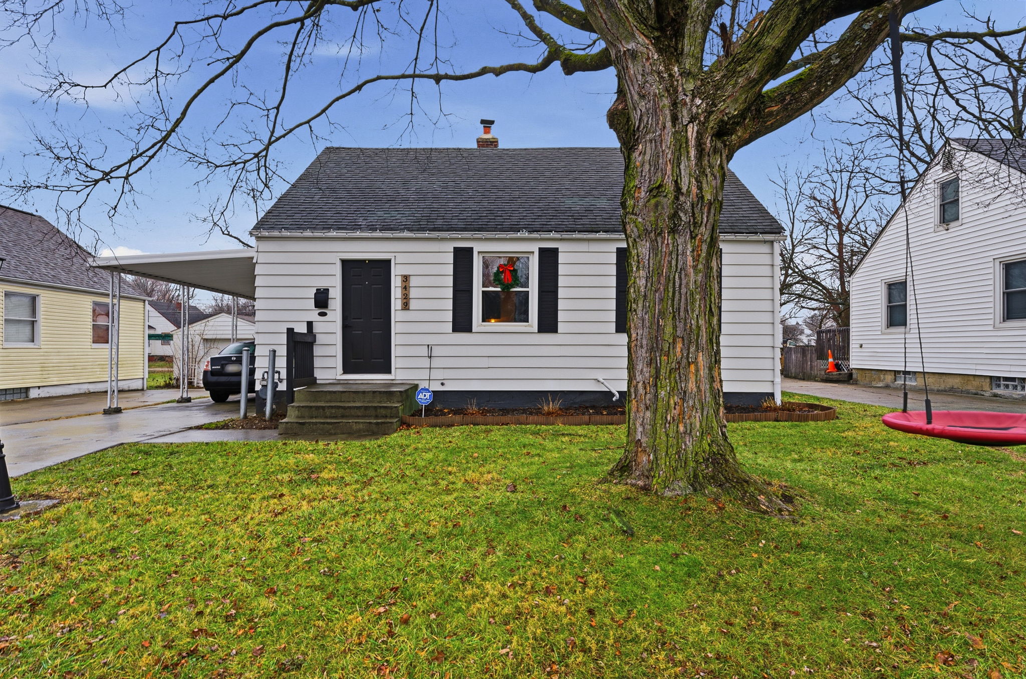 Columbus House: 3429 Karl Rd