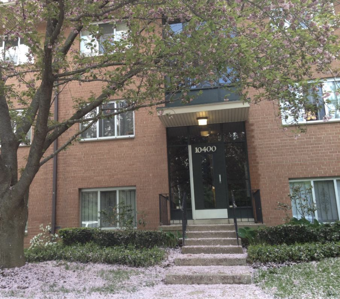 North Bethesda Condo: 10400 Rockville Pike