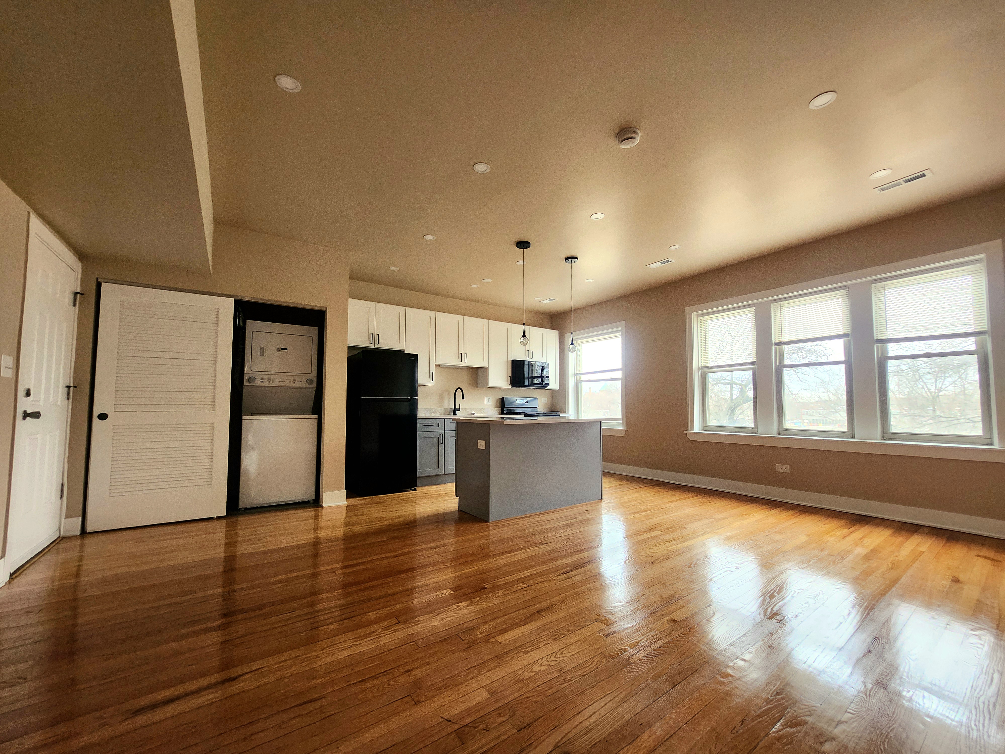 Chicago Apartment: 1359 S Kildare