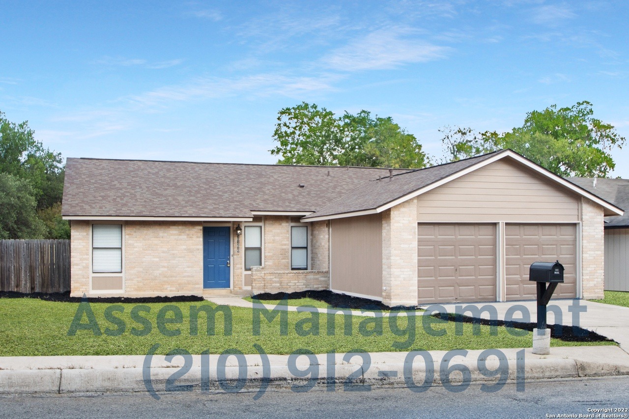 San Antonio House: 7166 gallery rdg